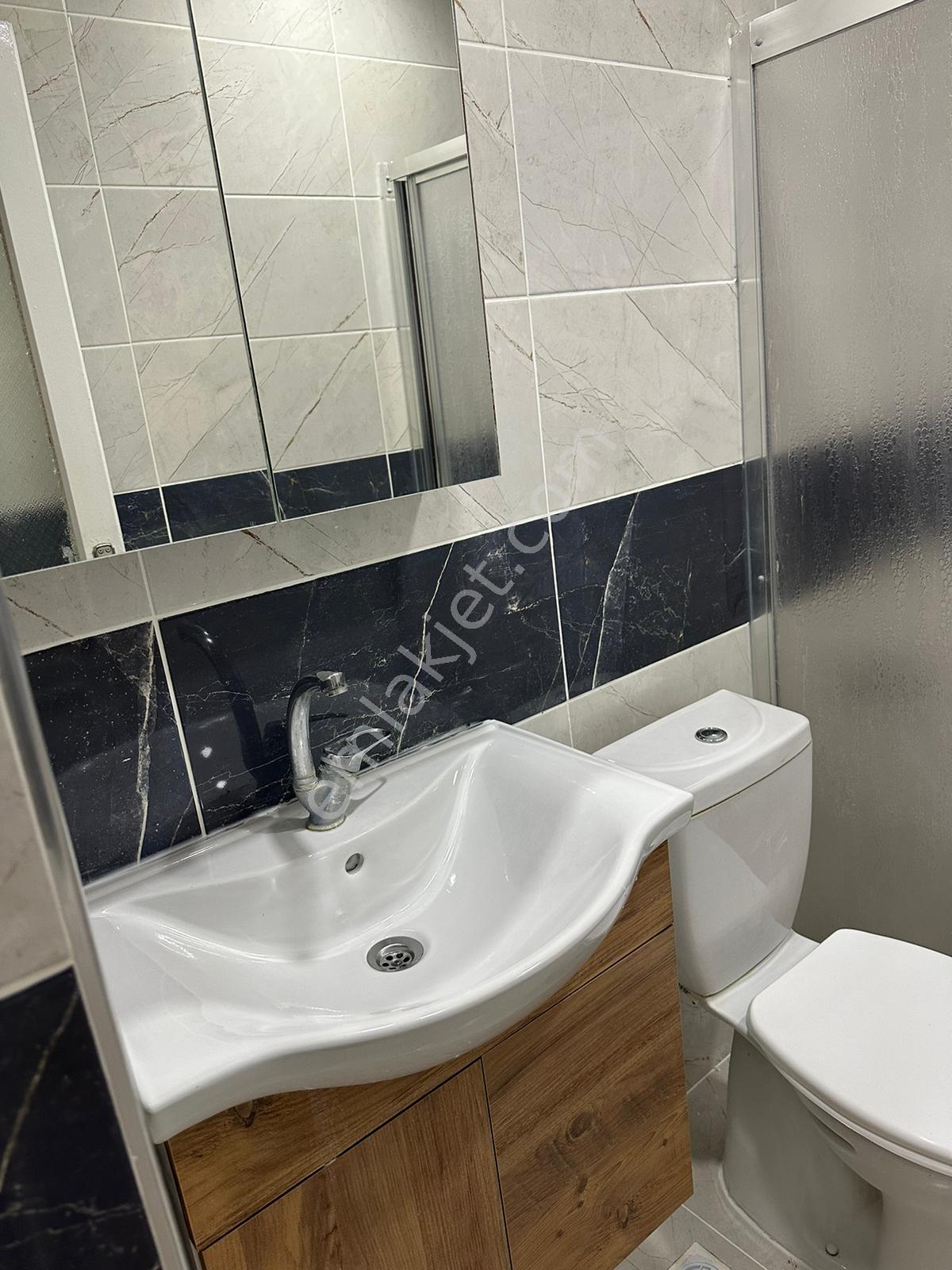 Merkezde Sahile 1.dk. Mesafe Hasarsız Raporlu 7/24 Konaklama Orjinal Fotograf. - Görsel 6