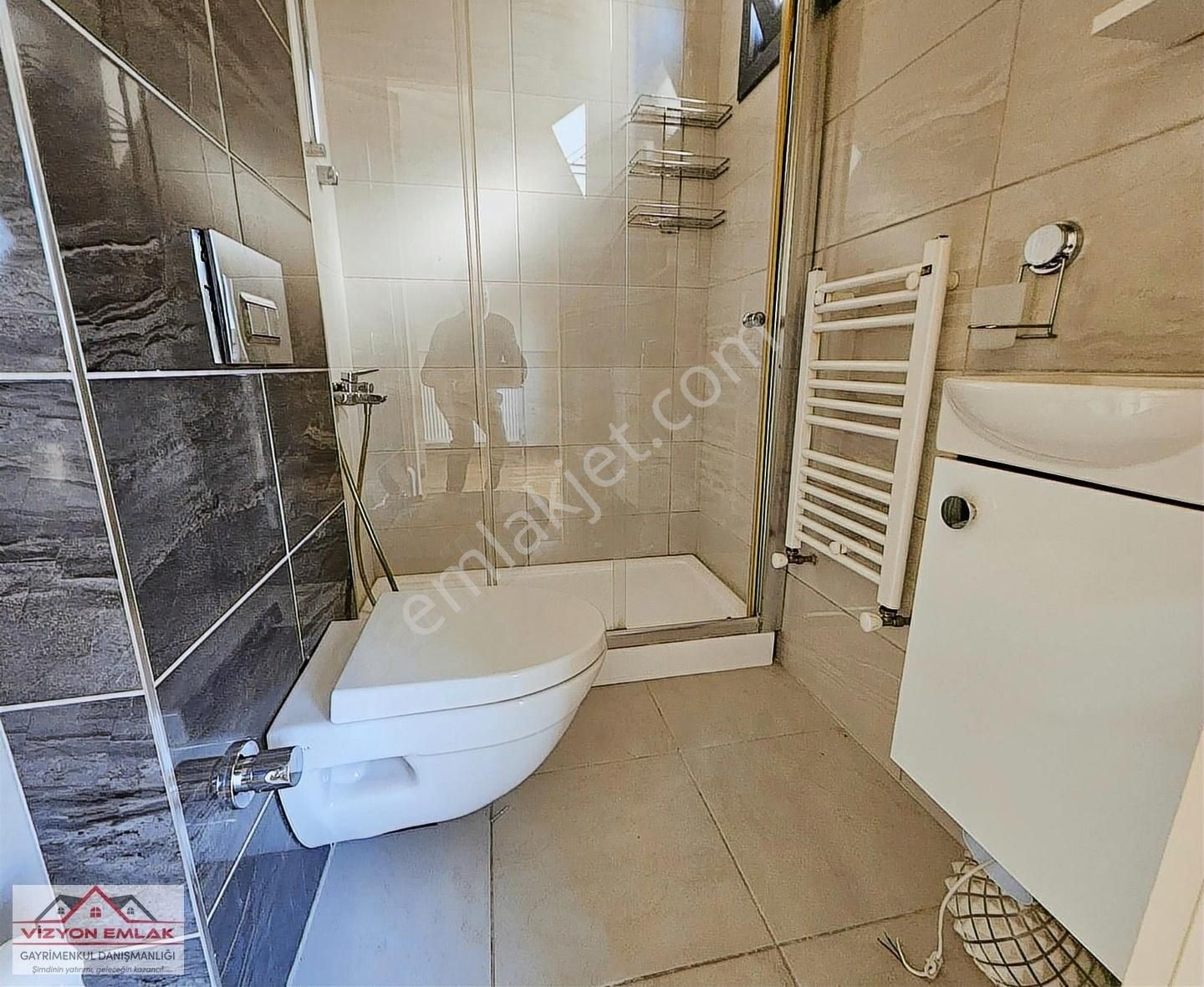 Suadiye Bağdat Cad. 1 Dk. Ara Katta 3+1 135 M² Kombili - Görsel 4