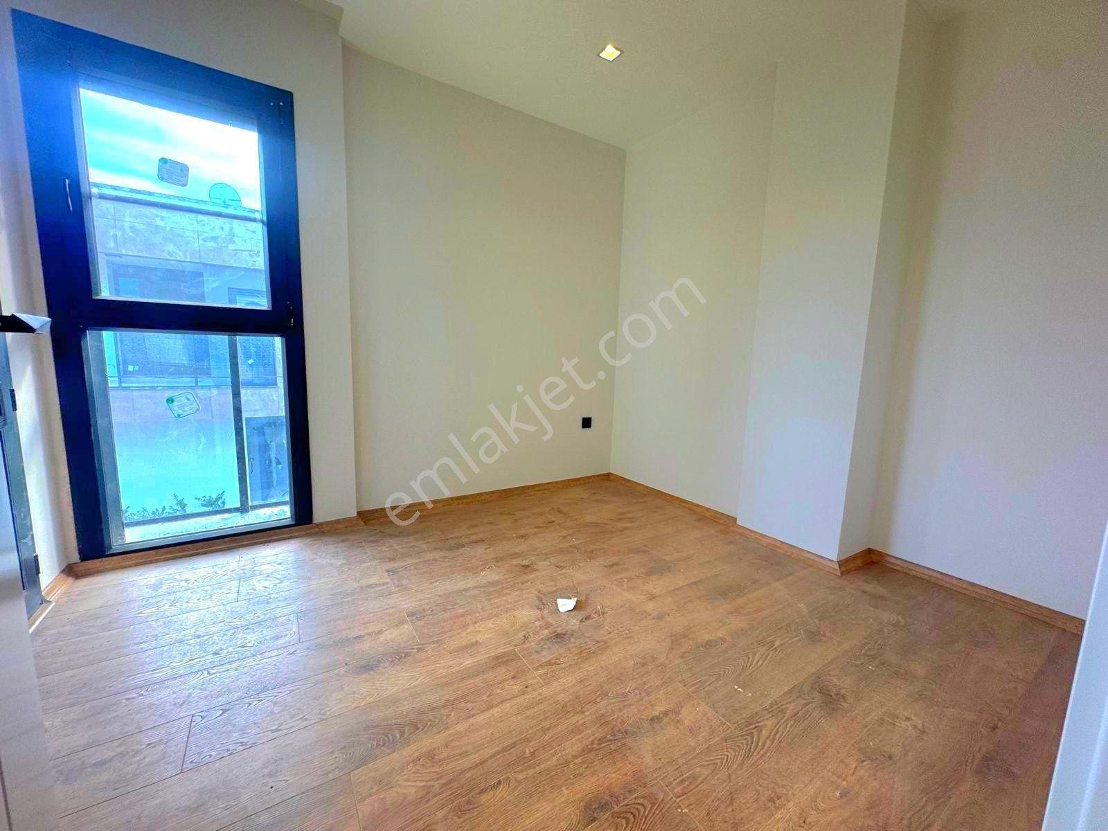 Güzelçamlıda Havuzlu Otoparklı Bahçeli Tek Müstakil 3+1 Sıfır Villa - Görsel 15