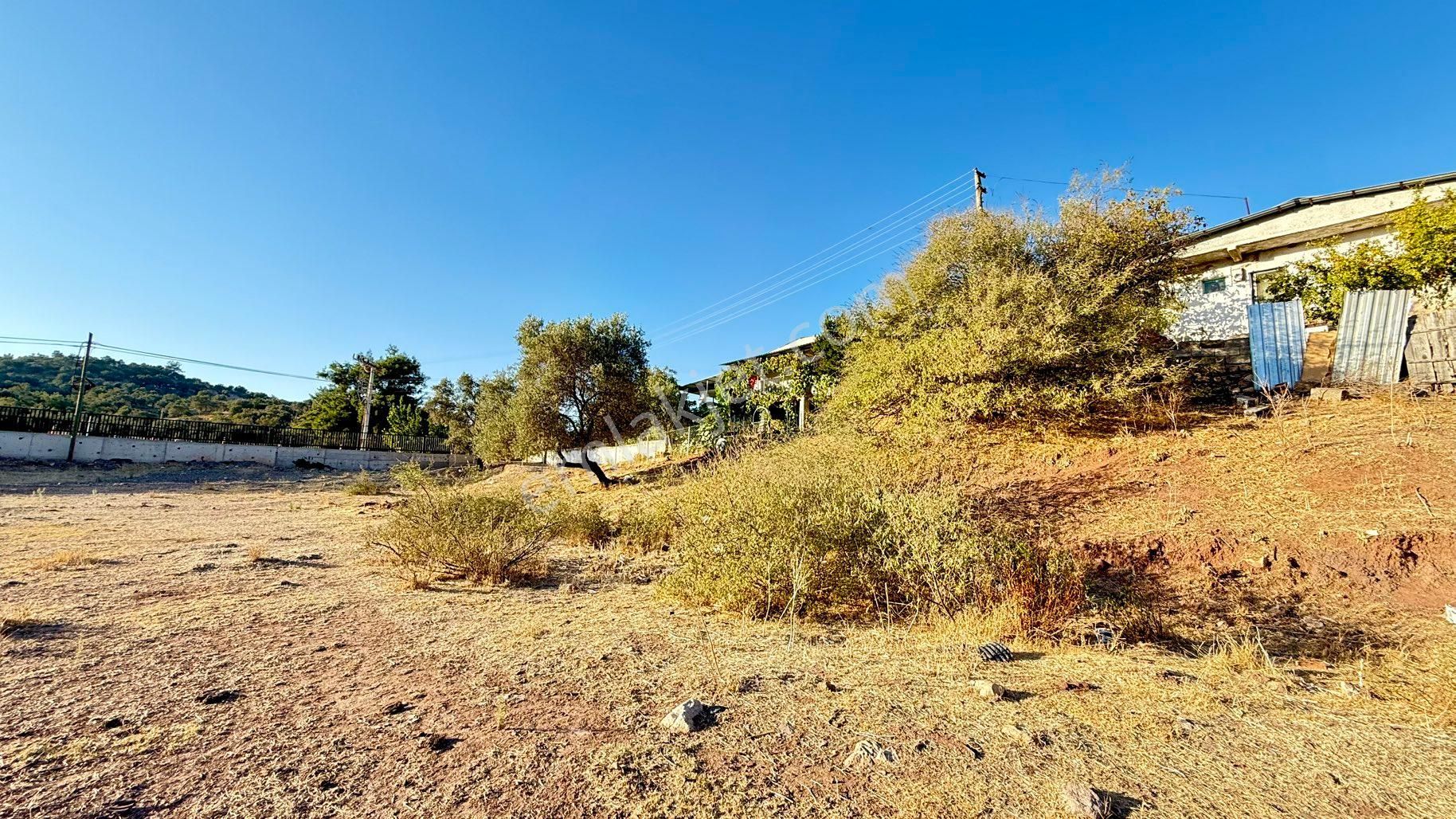 Rw Akar Seferihisar Orhanlı Köy Girişinde Hobi Bahçesi Fiyatına Köy İçi İmarlı Arsa - Görsel 9
