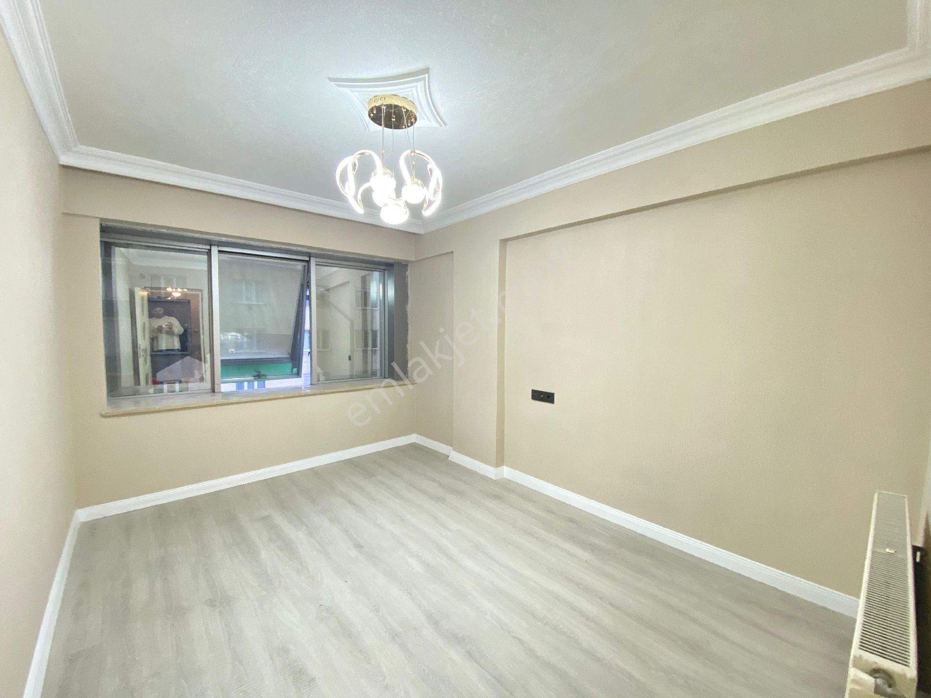 Go-max Dan Zafer Caddesinde 1+1 Ofis - Görsel 2