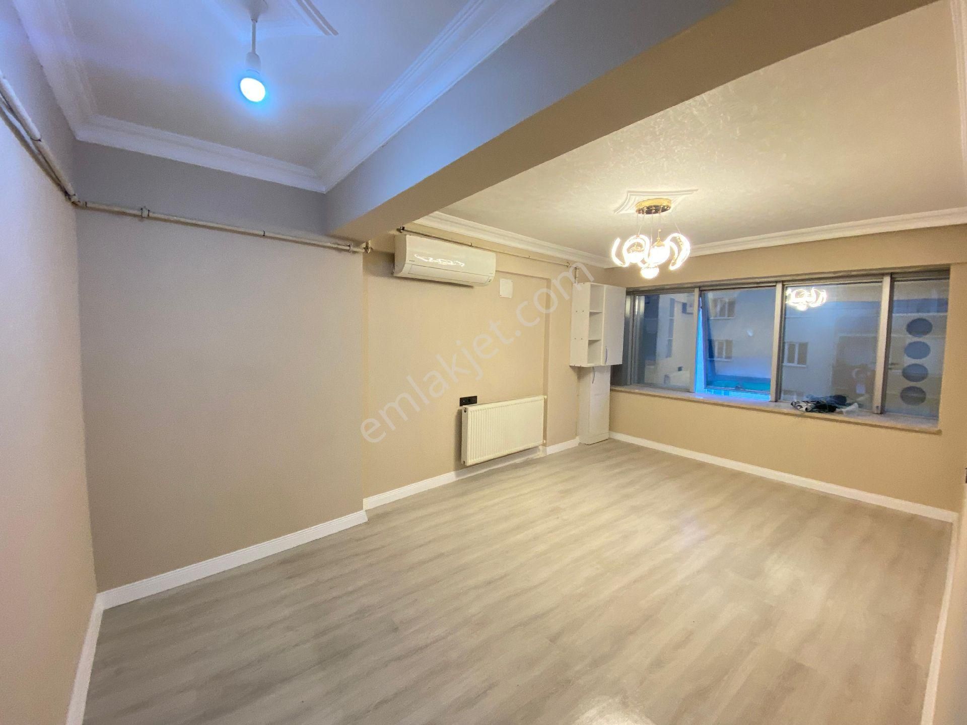 Go-max Dan Zafer Caddesinde 1+1 Ofis