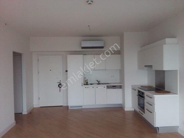 Mesa Kartal Metro 5 Dk. Deniz Manzaralı Kiracılı 1+1 Büyük Tip - Görsel 13