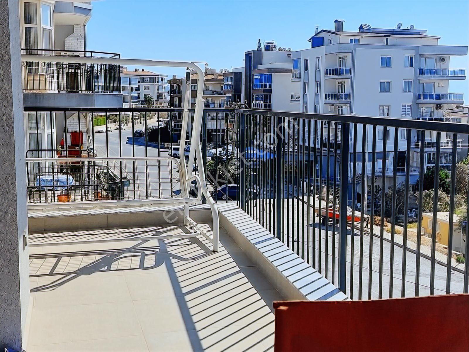 Ege Mah. Deniz Manzaralı Sıfır 3+1 Daire - Görsel 3