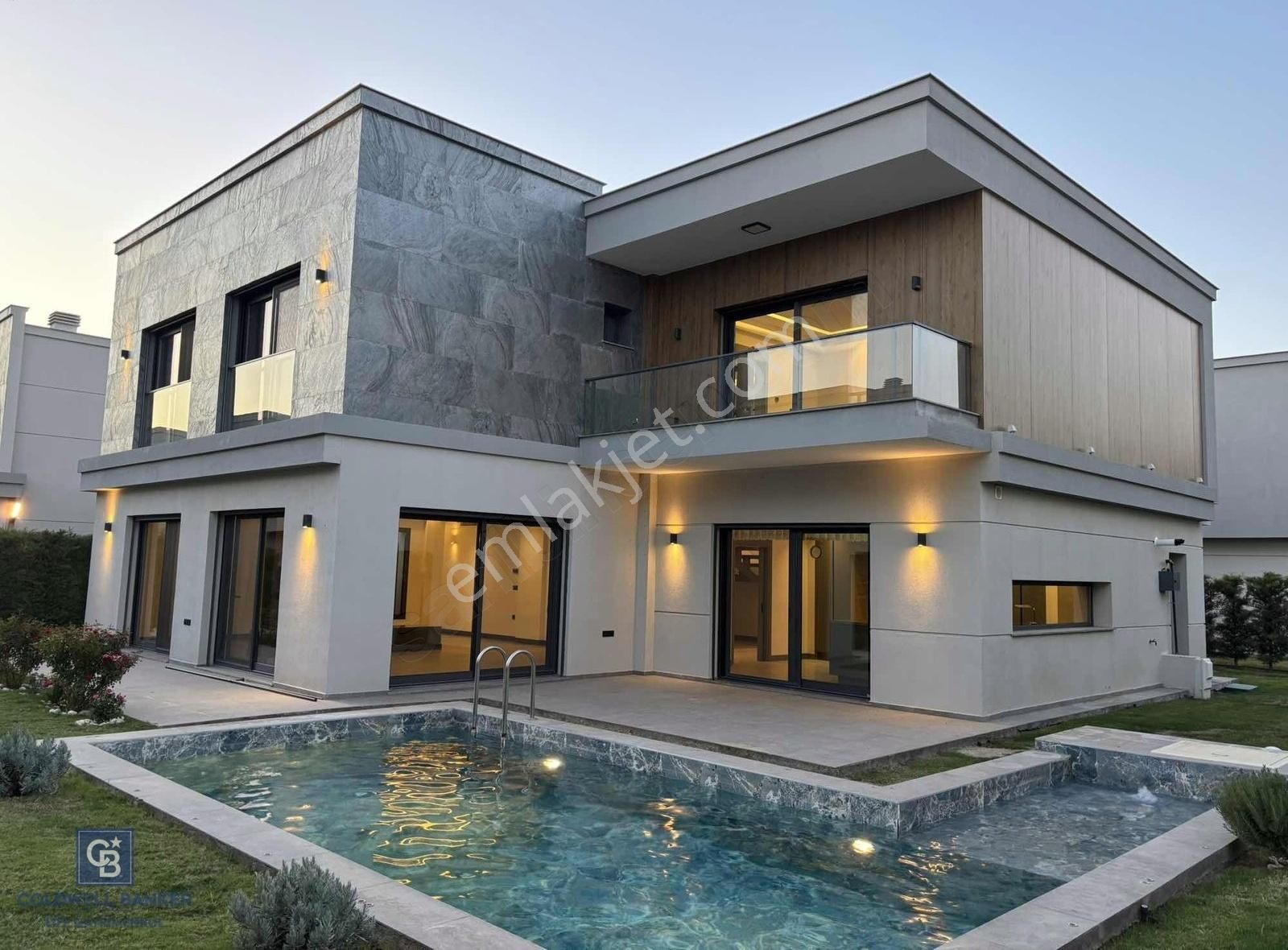 Sasalıda 5+1 Müstakil Havuzlu Kiralık Villa - Görsel 27