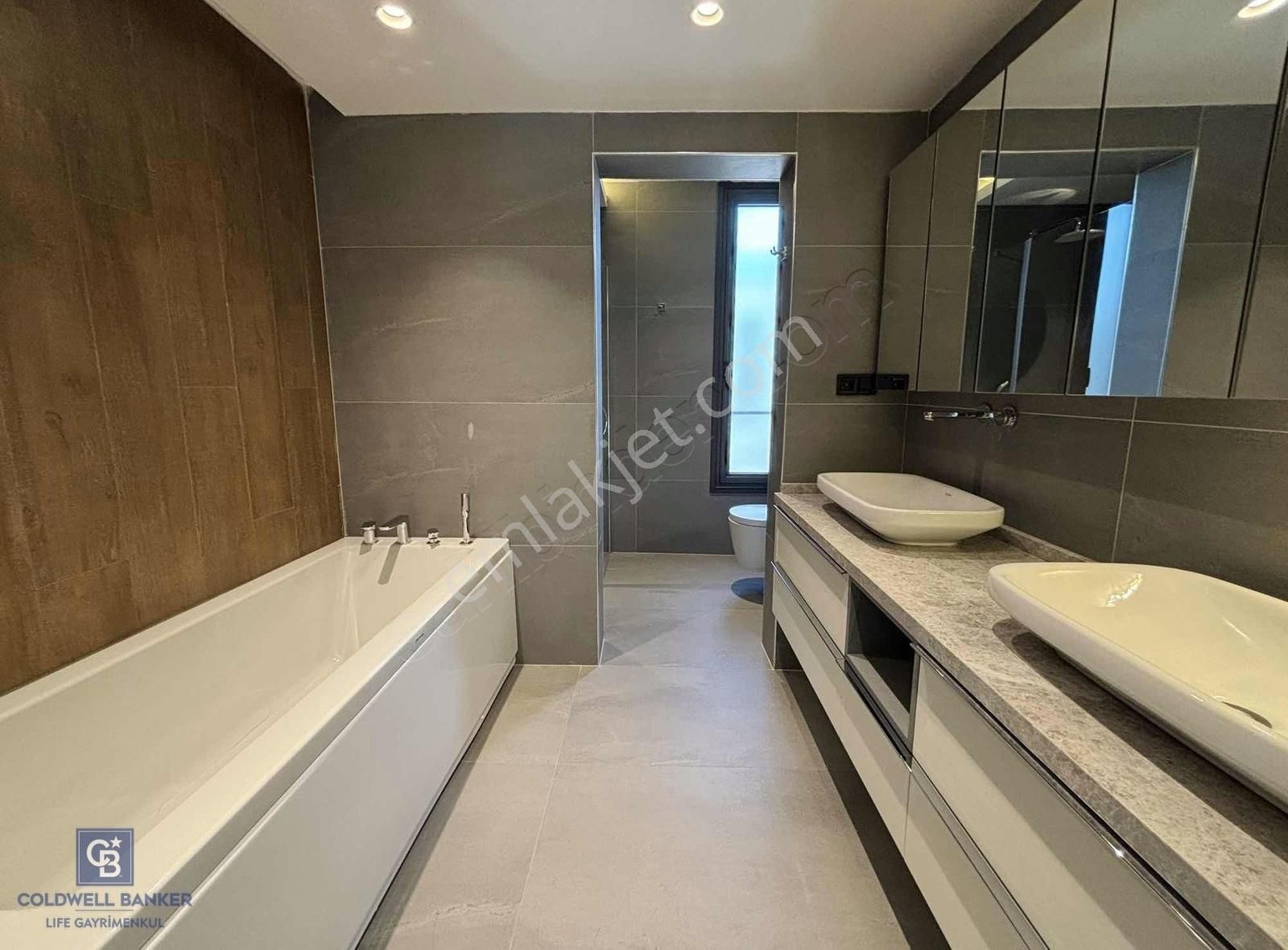 Sasalıda 5+1 Müstakil Havuzlu Kiralık Villa - Görsel 3