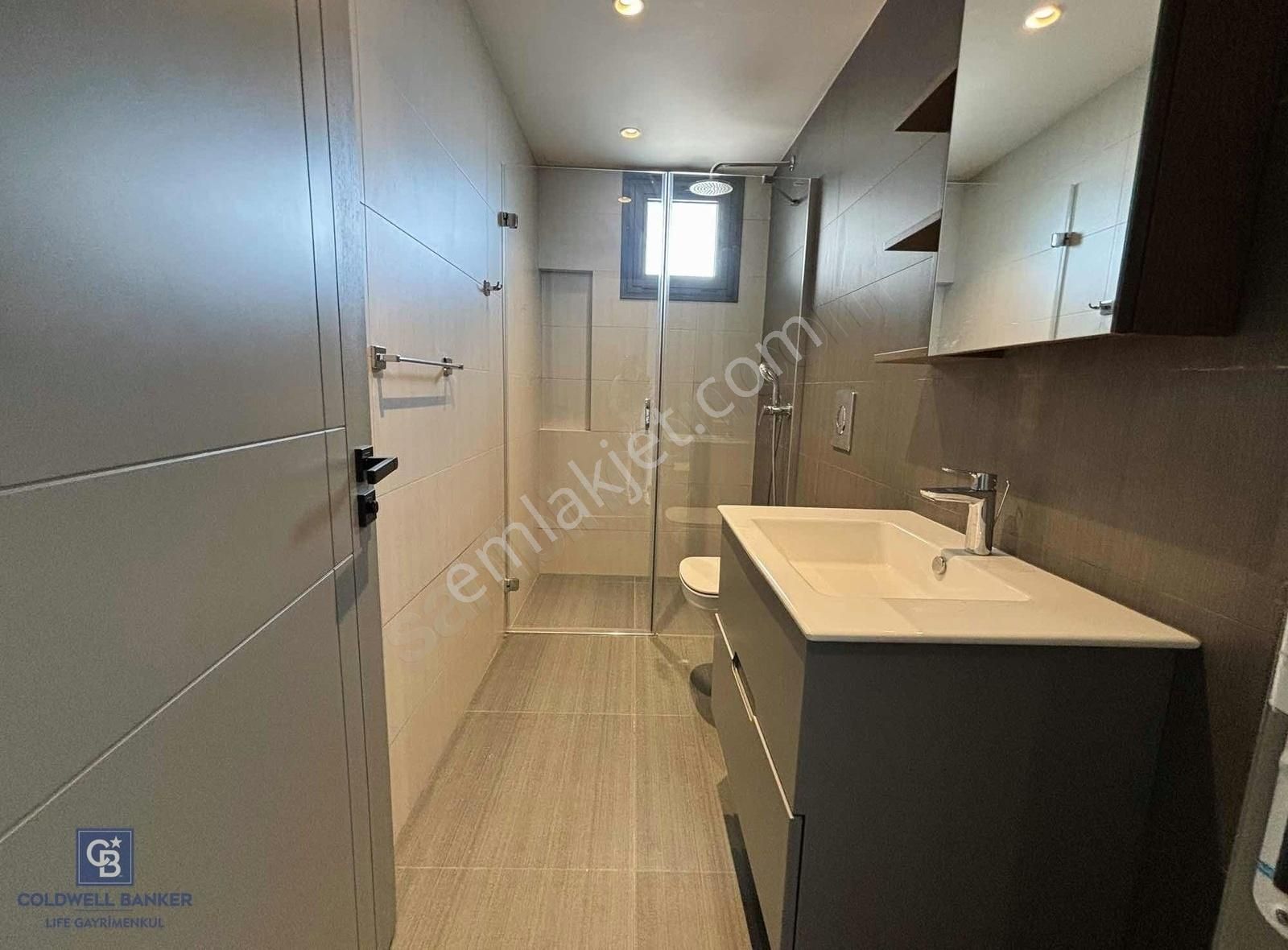 Sasalıda 5+1 Müstakil Havuzlu Kiralık Villa - Görsel 29