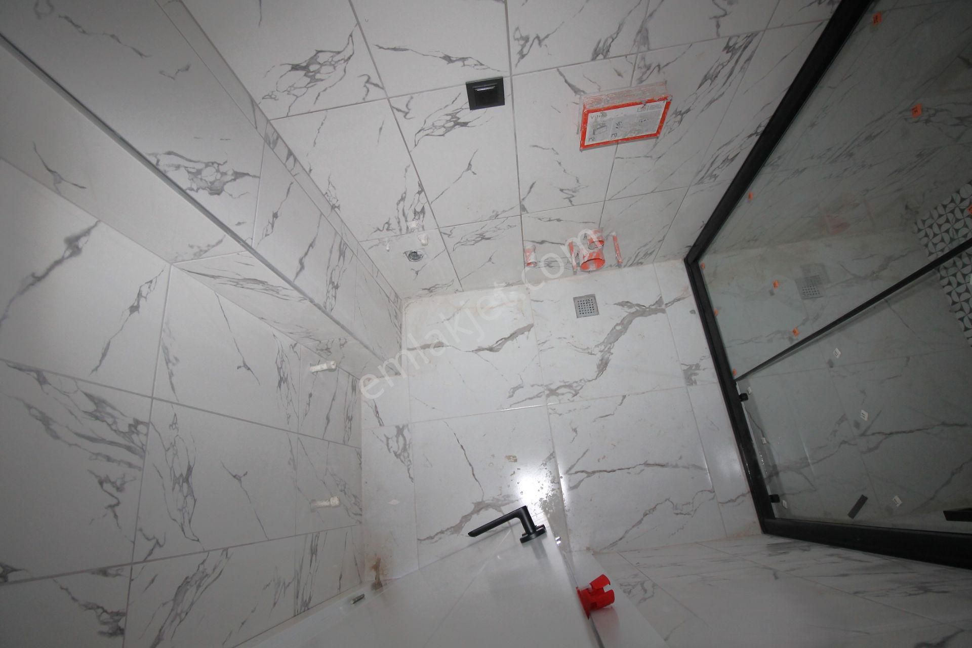 Retro'dan Kaliteli İşçiliğin Şık Tasarımıyla Birleştiği 2+1 - Görsel 14