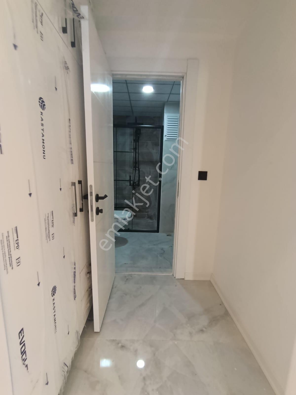 Çamlıca Mahallesinde Satılık Lüks 3+1 Daireler - Görsel 16