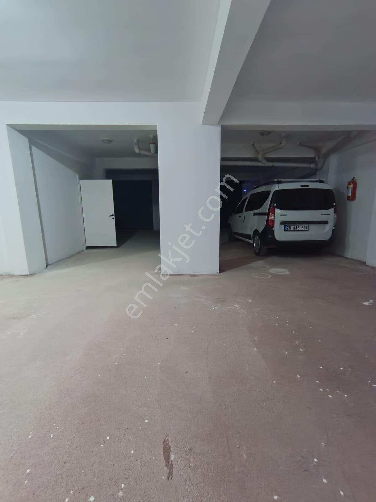 Çamlıca Mahallesinde Satılık Lüks 3+1 Daireler - Görsel 32