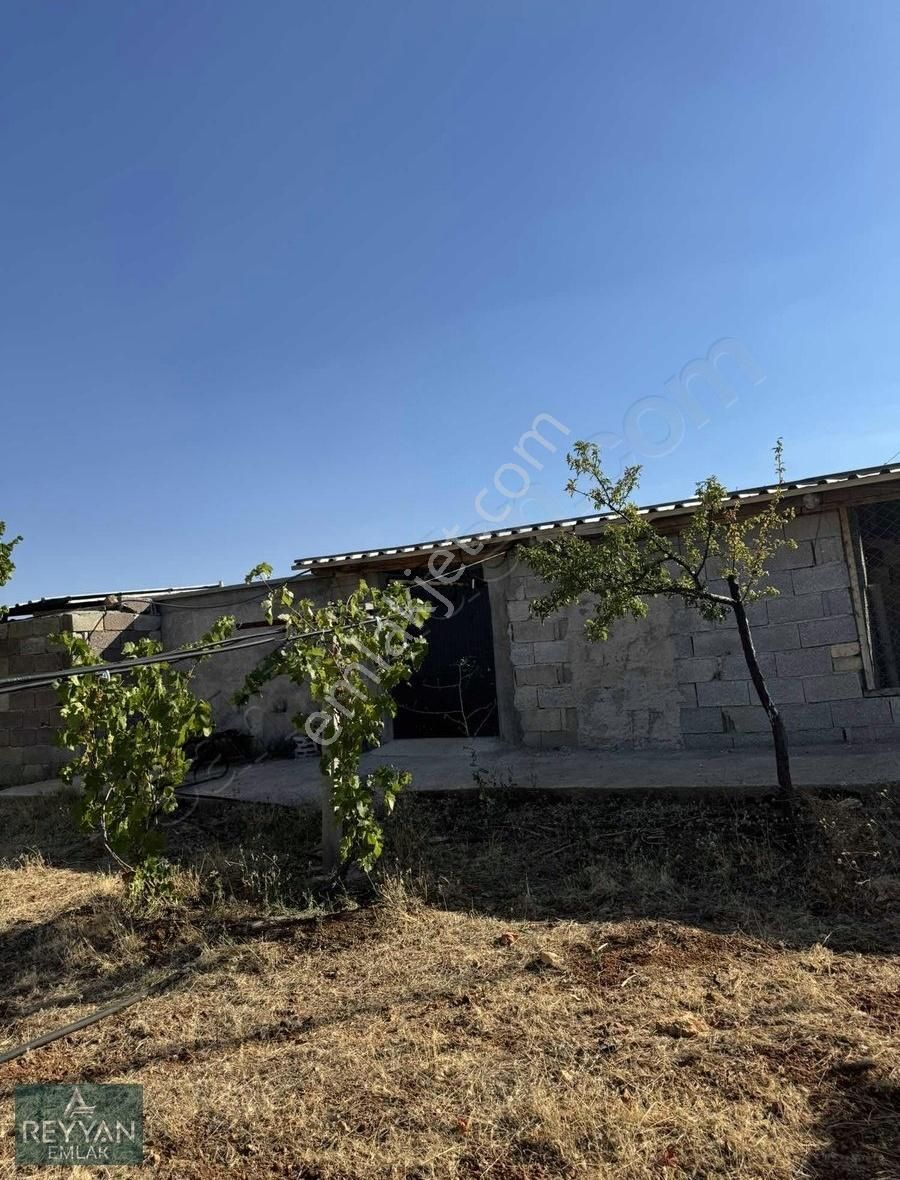 Meram Çayırbağı Kurulu Düzen Bahçe Evi Elektirik Su Var - Görsel 24