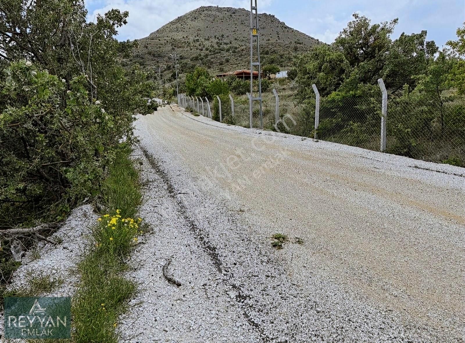 Sulutas'ta 5.777m² Müstakil Asfalt'a Cephe - Güzel Konum!! - Görsel 17