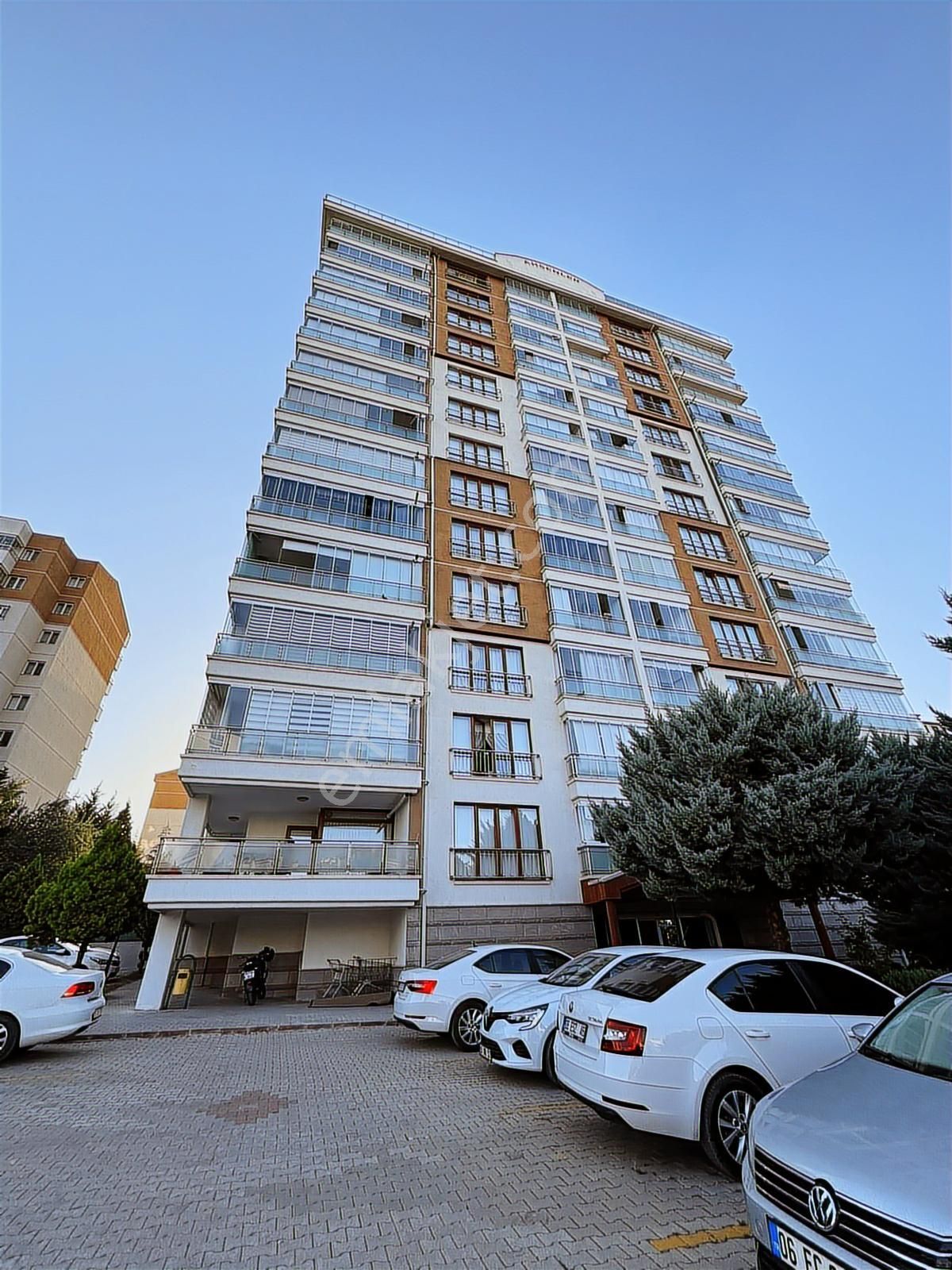 Polat Livedan Ahsenler Ayışığı Sitesinde Kaçırılmayacak Daire - Görsel 15