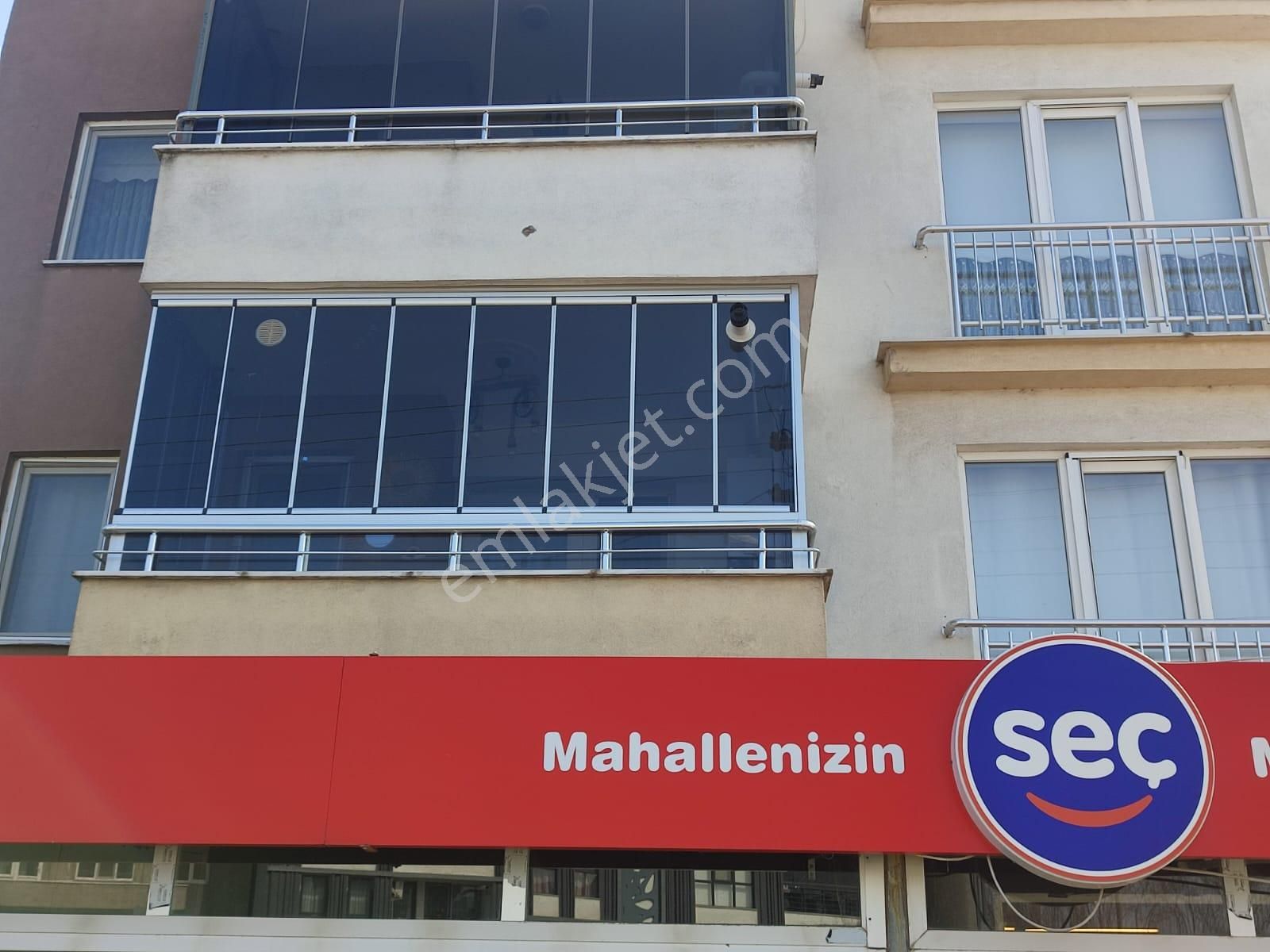 Lapseki Çardak’ta Satılık 2+1 Daire – Hem Yatırımlık Hem Oturum İçin Uygun! - Görsel 2