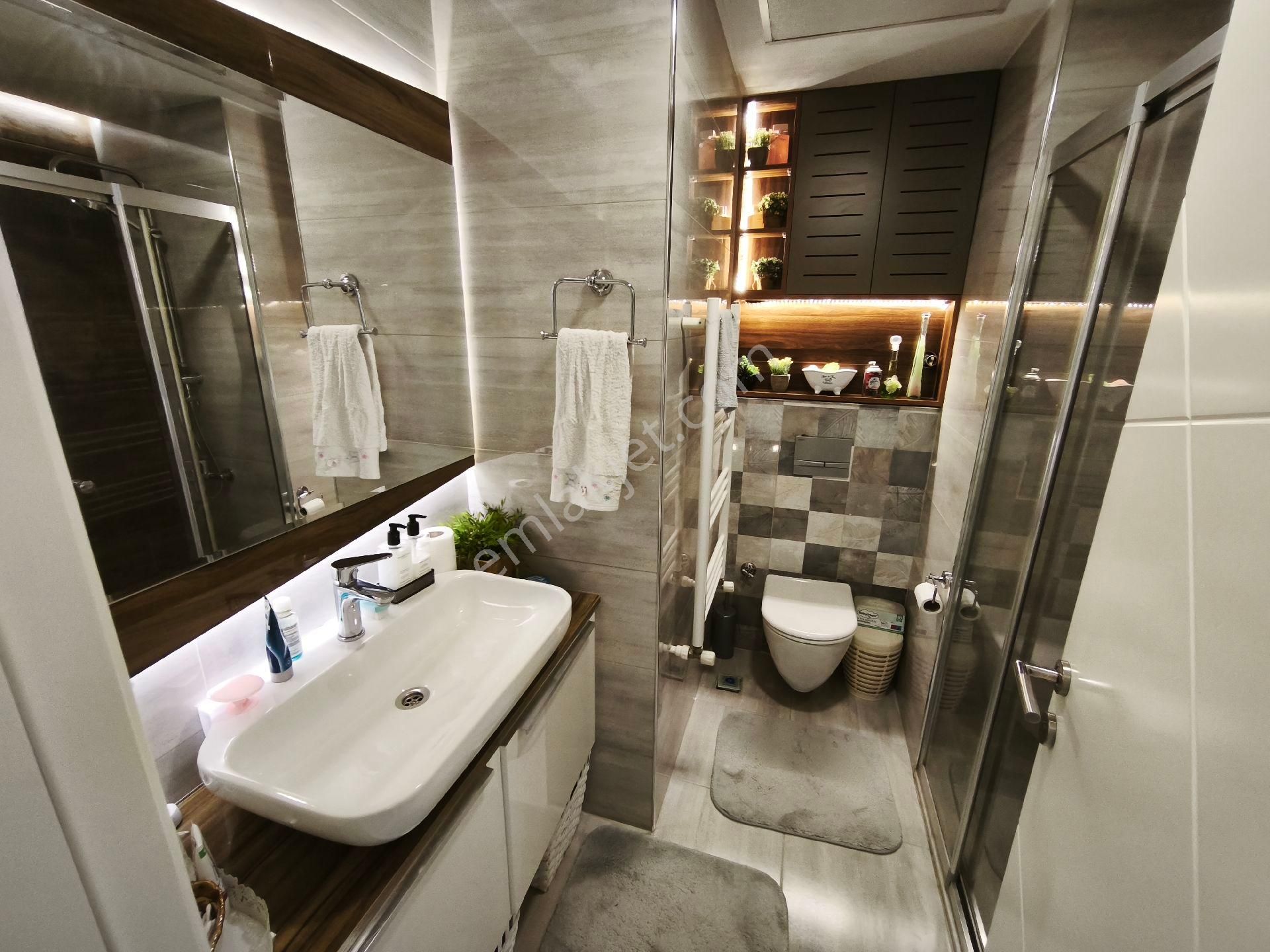 Esse Den Huzurevlerin De 3+1 Kapalı Mutfak Son Kat Sevenler İçin - Görsel 19