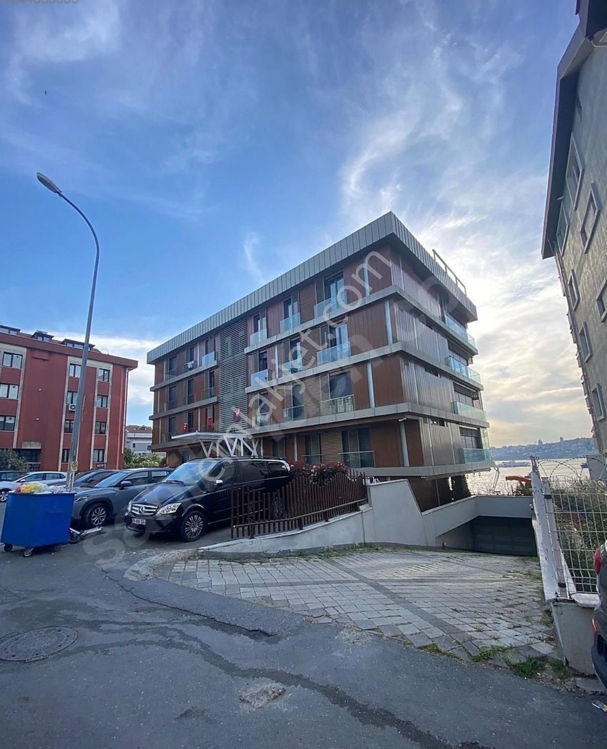 Üsküdar Salacak'ta Çok İyi Konumda Manzaralı Bahçe Katı - Görsel 31
