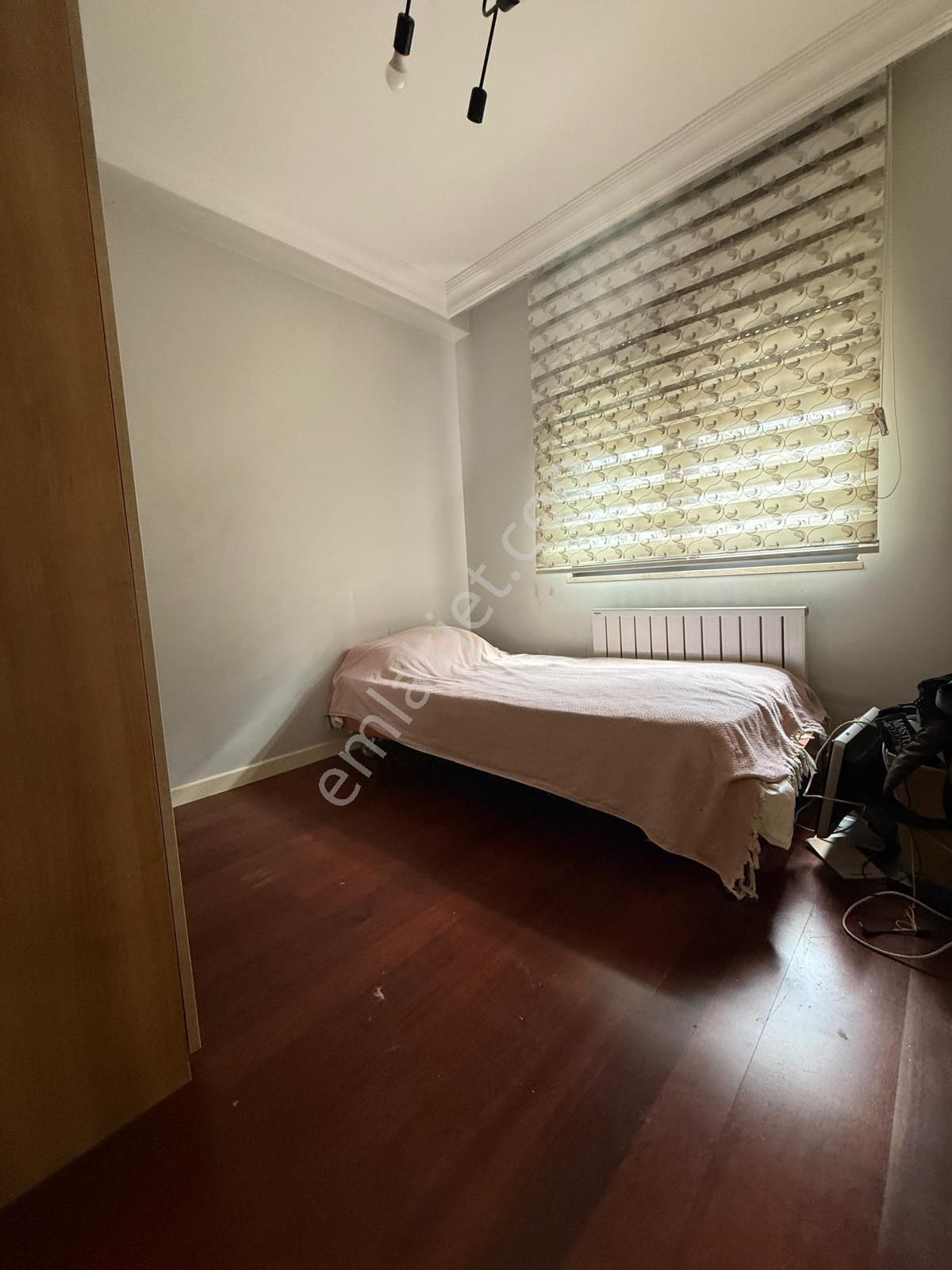 Üsküdar Salacak'ta Çok İyi Konumda Manzaralı Bahçe Katı - Görsel 27