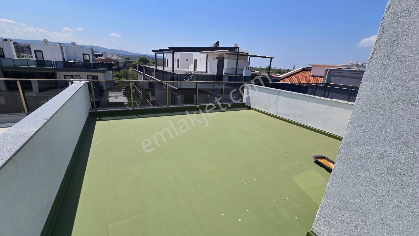 Kepez Sahil Liman Yolu Çamer Sitesinde Satılık 3+1 Villa - Görsel 26