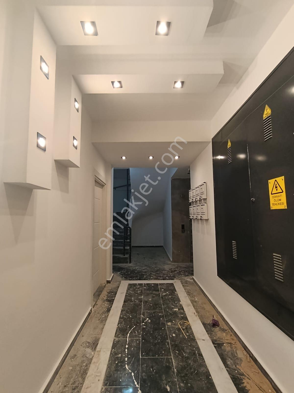 Çamlıca Mahallesi Birlik 2 Cadde Üstü Satılık 3+1 Daire - Görsel 20