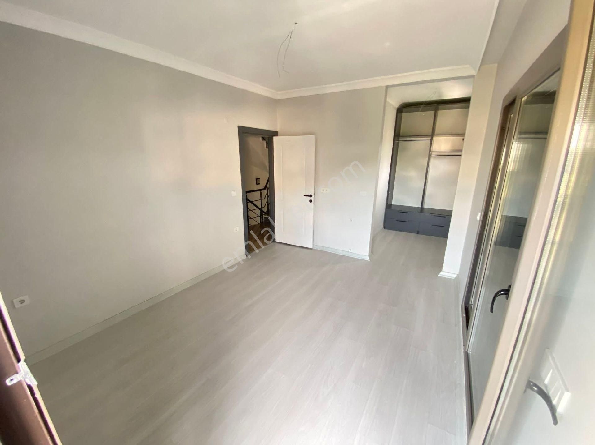 Gözütok Mimarlık Emlak 'tan Denize Yürüme Mesafesinde Sıfır Villa - Görsel 9