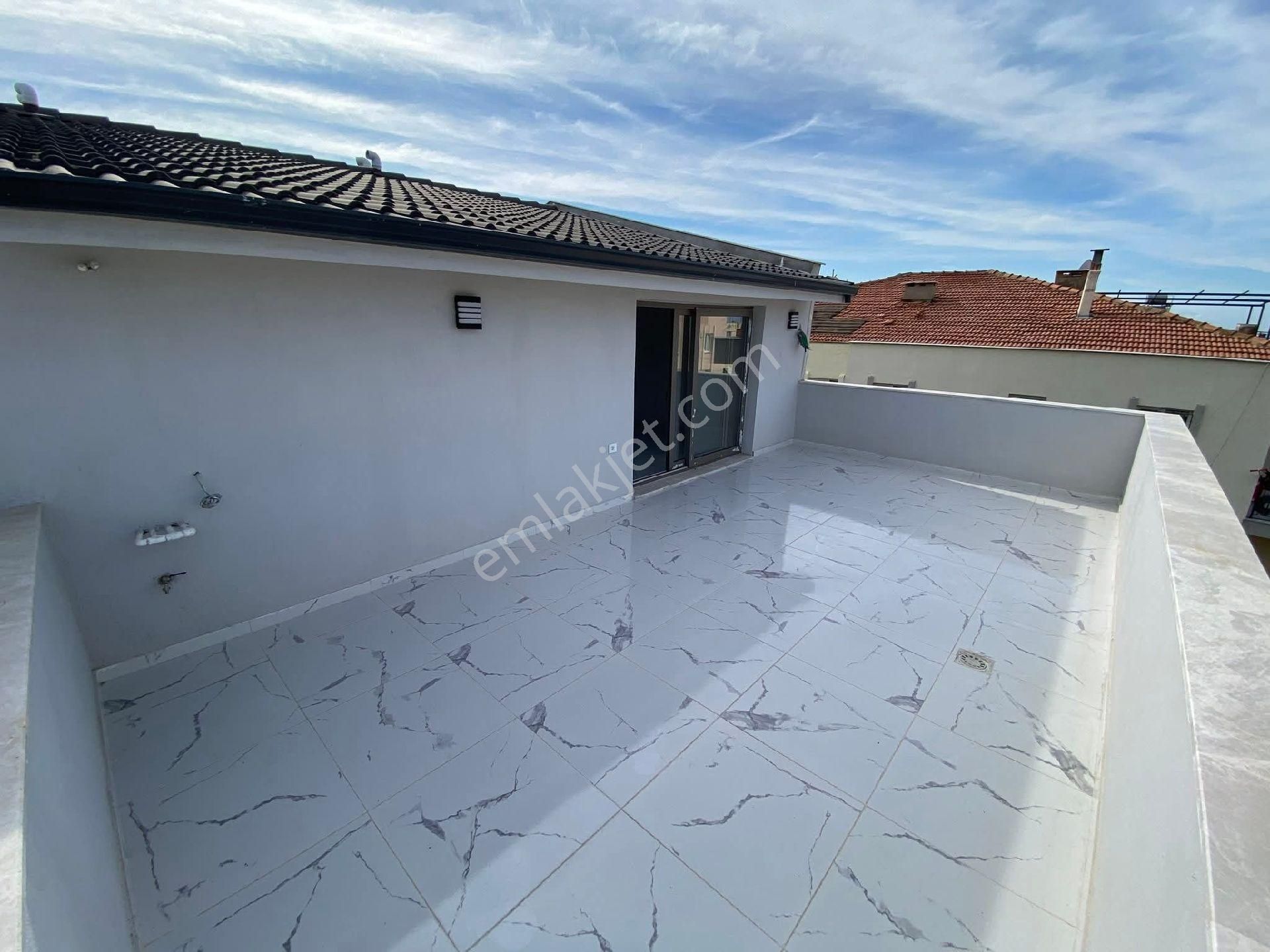 Gözütok Mimarlık Emlak 'tan Denize Yürüme Mesafesinde Sıfır Villa - Görsel 3