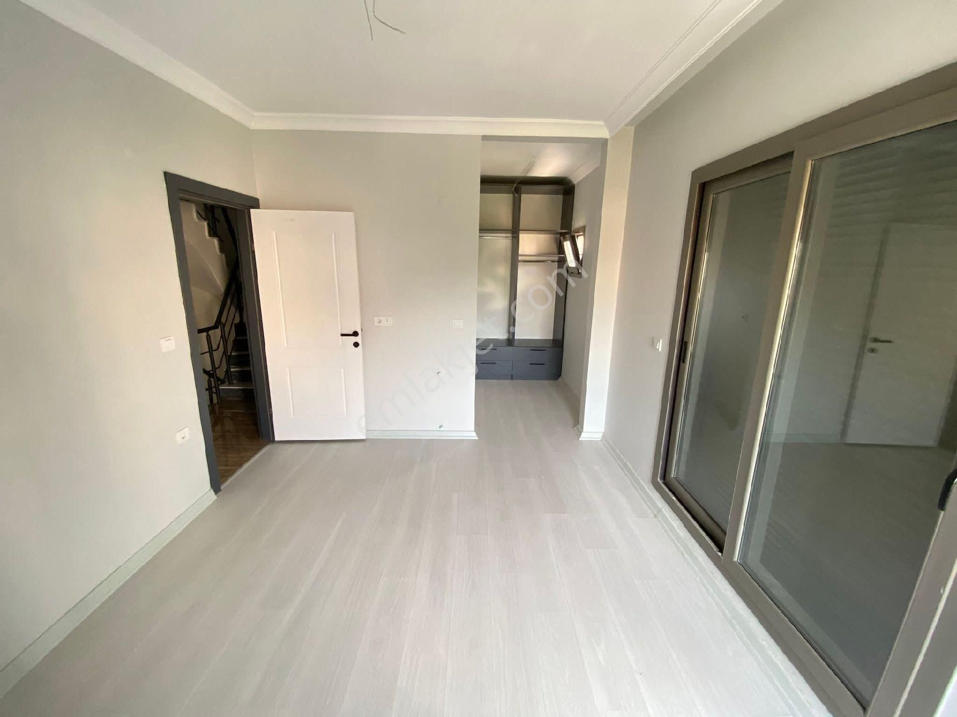 Gözütok Mimarlık Emlak 'tan Denize Yürüme Mesafesinde Sıfır Villa - Görsel 11