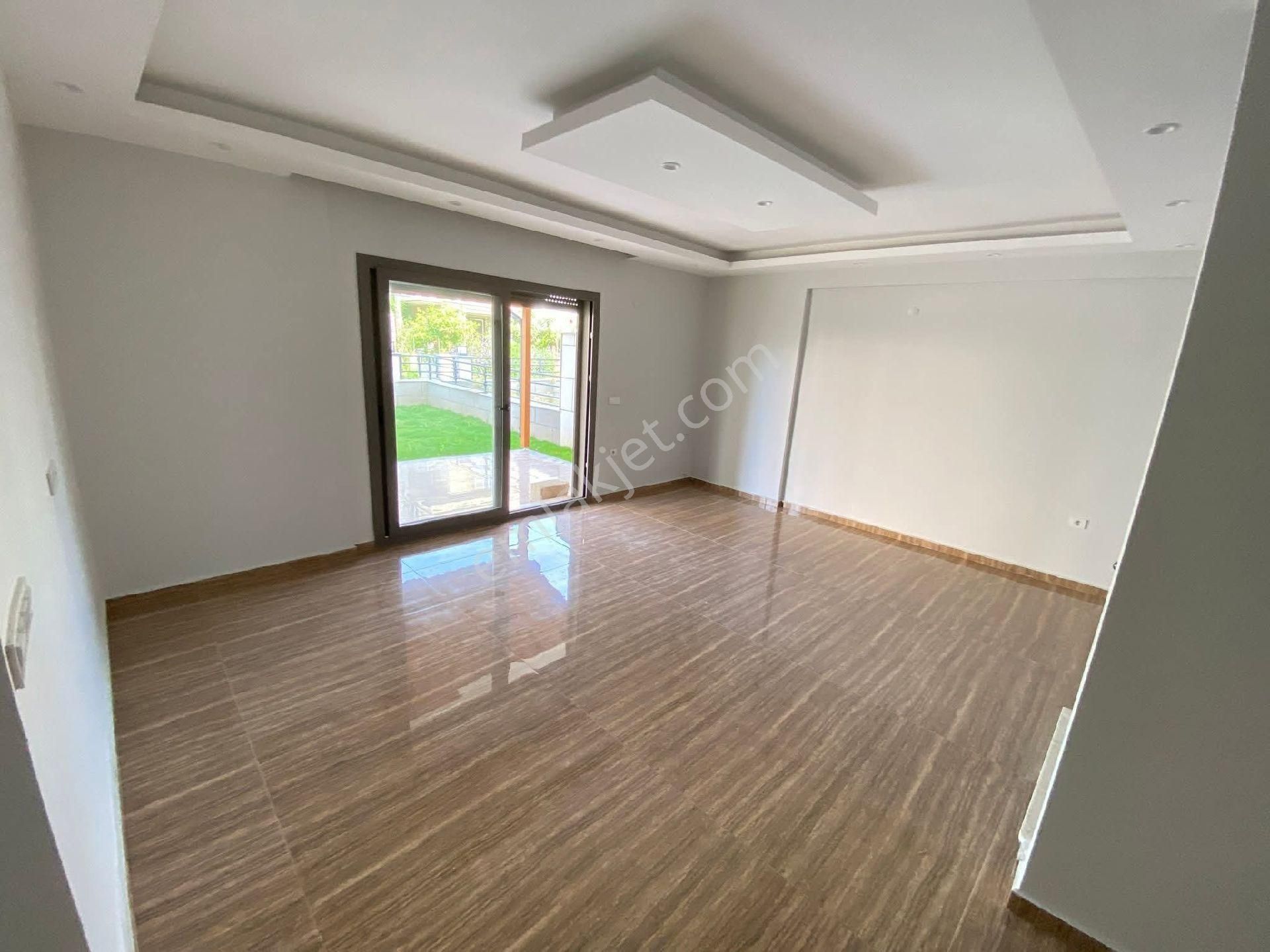 Gözütok Mimarlık Emlak 'tan Denize Yürüme Mesafesinde Sıfır Villa - Görsel 21