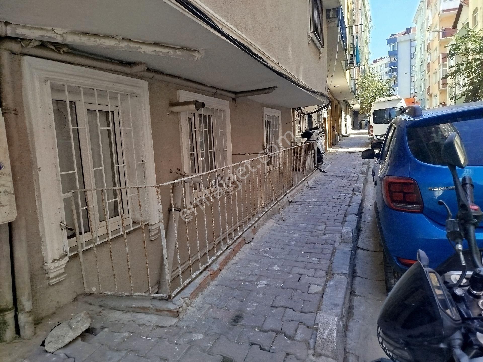 Bahçelievler Siyavuşpaşa Mah. Merkezi Konumda 1+1 Satılık Daire - Görsel 12