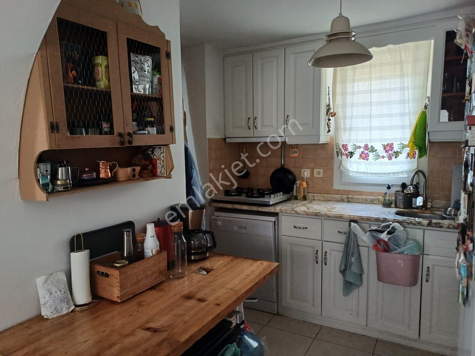 Yahşi Sahile 300 Mt Plajlı Sitede Geniş Bahçe Kullanımlı Villa - Görsel 21