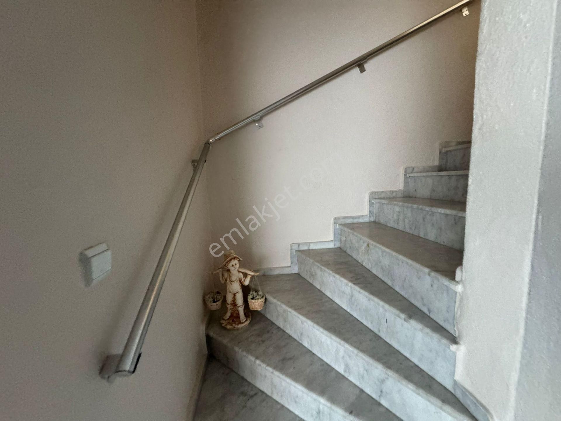 Dikili Turpa Arxes Gayrimenkul Den Satılık Tripleks Villa - Görsel 8