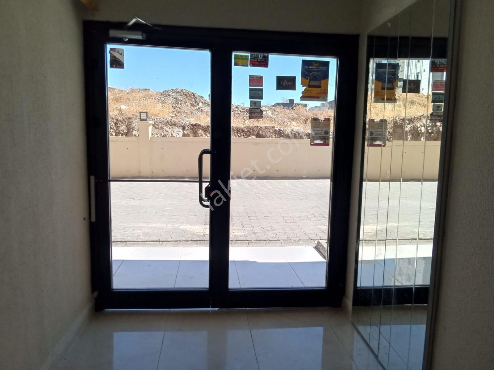 World İlkevim'den Mehmetçik'de 1+1 Kiralık Sıfır Daire - Görsel 13