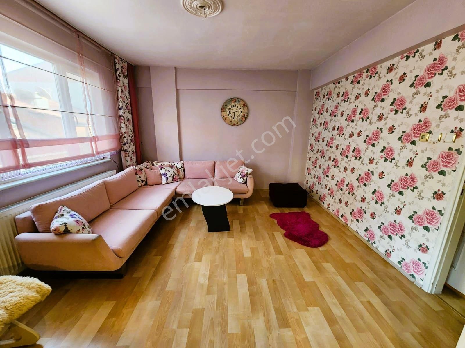 Gemlik K.pazar Civarı Kat Mülkiyetli Masrafsız 2+1 Daire - Görsel 4