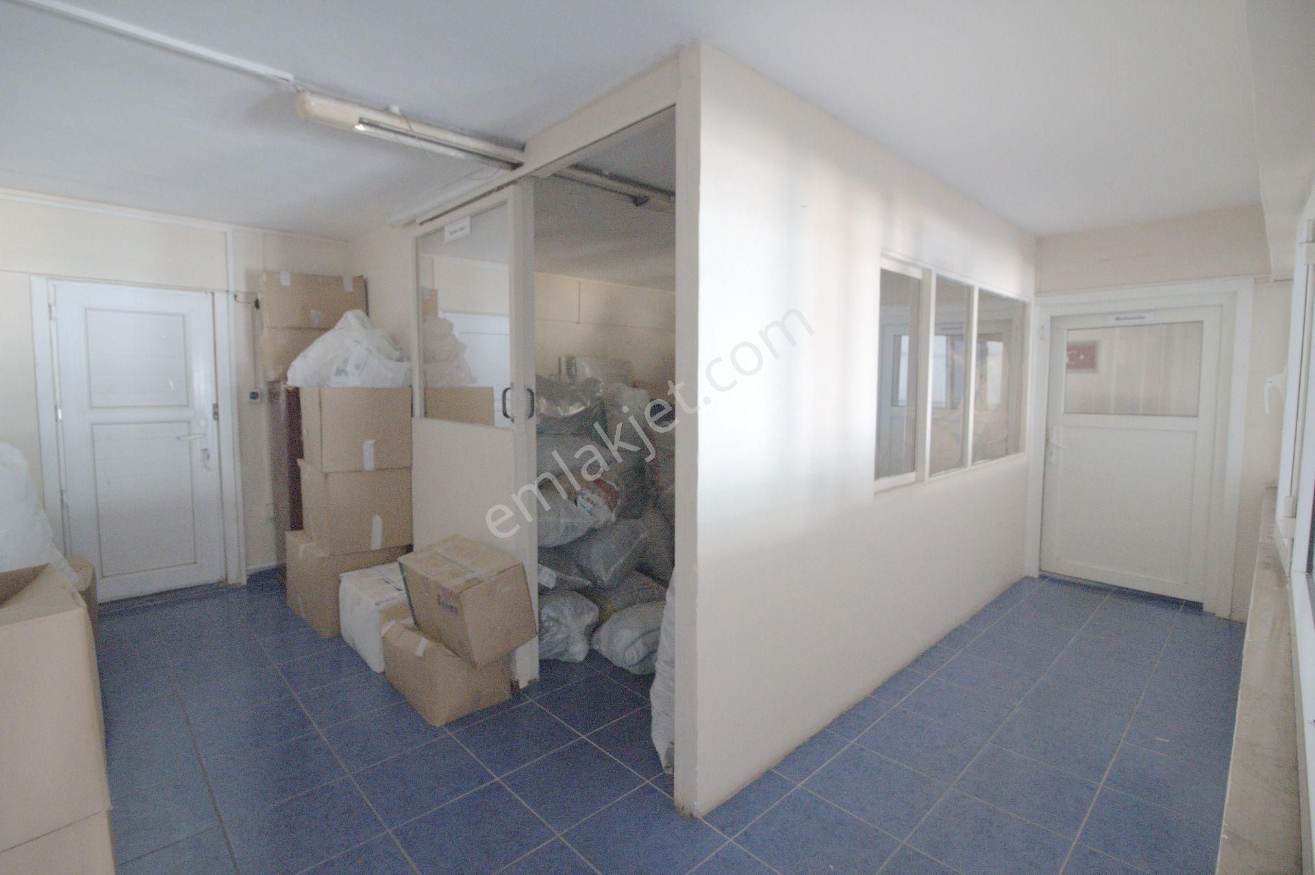 Pendik Güllübağlar Erkuş Civarı Satılık İşleyen İmalathane - Görsel 15