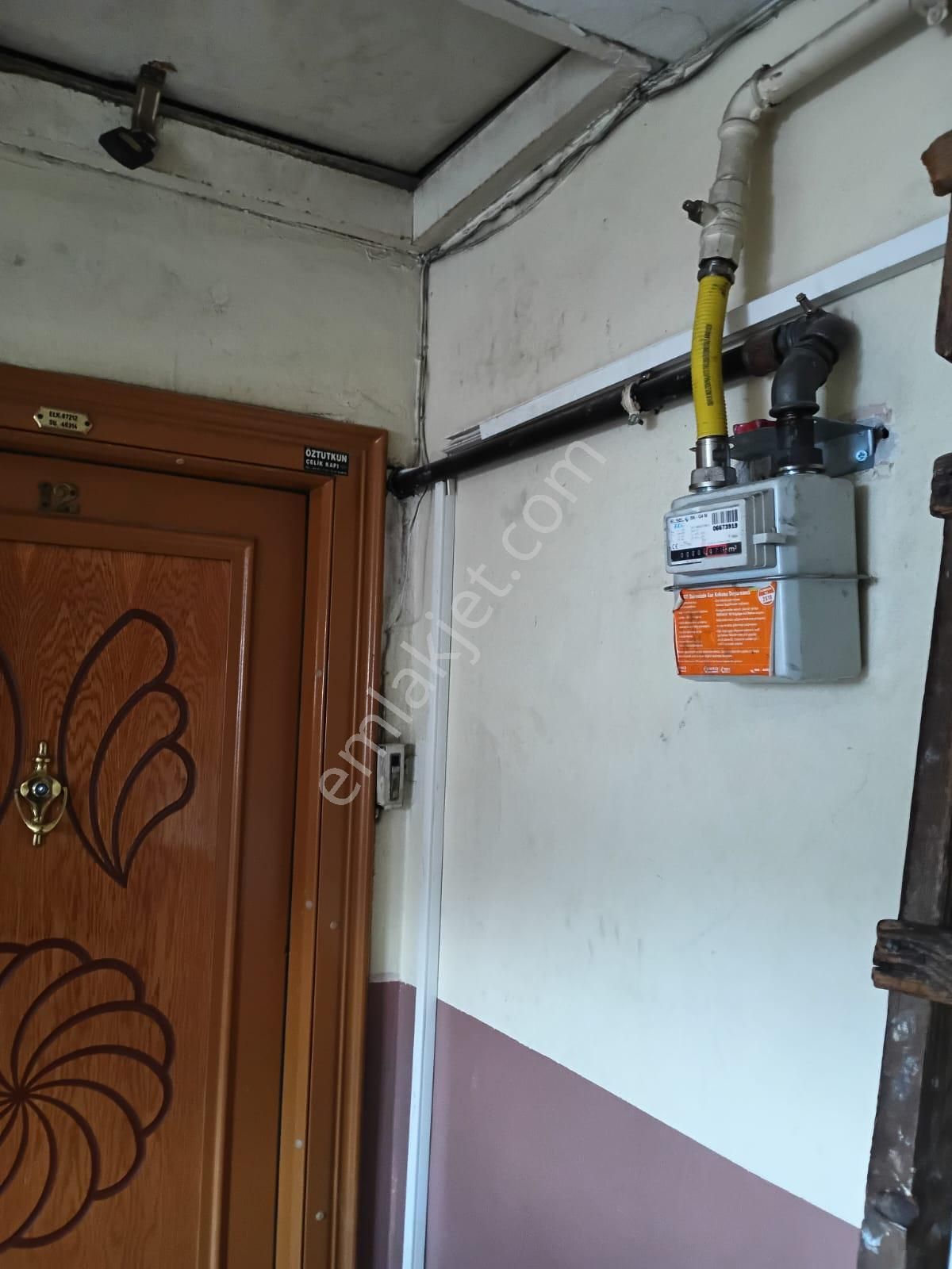 İncirli Caddesinde Geniş Teraslı 2+1 Daire - Görsel 4