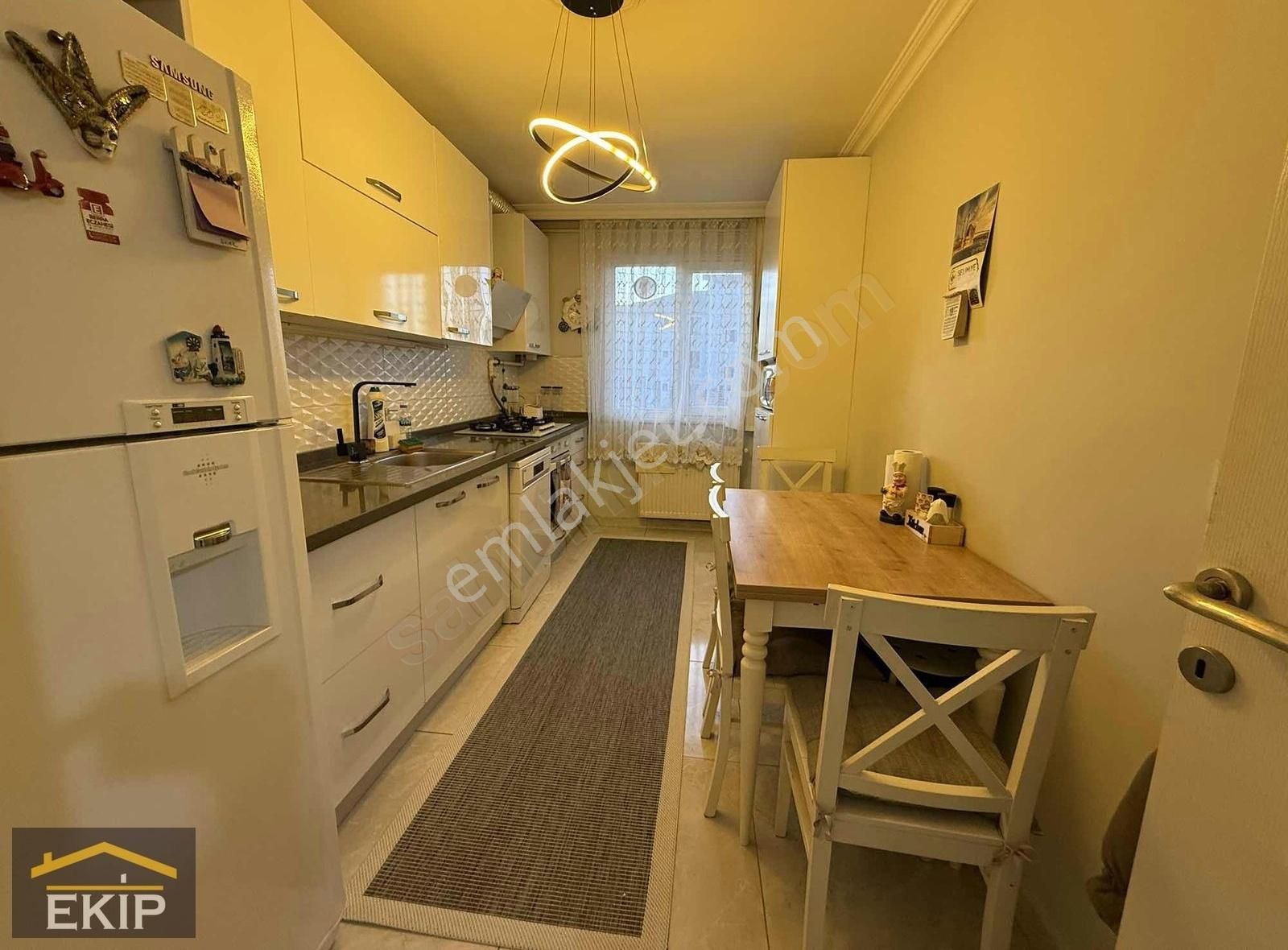 Ekip Gayrimenkul'den Mehmet Aktif Mahallesinde 135 M2arakat 3+1 - Görsel 9