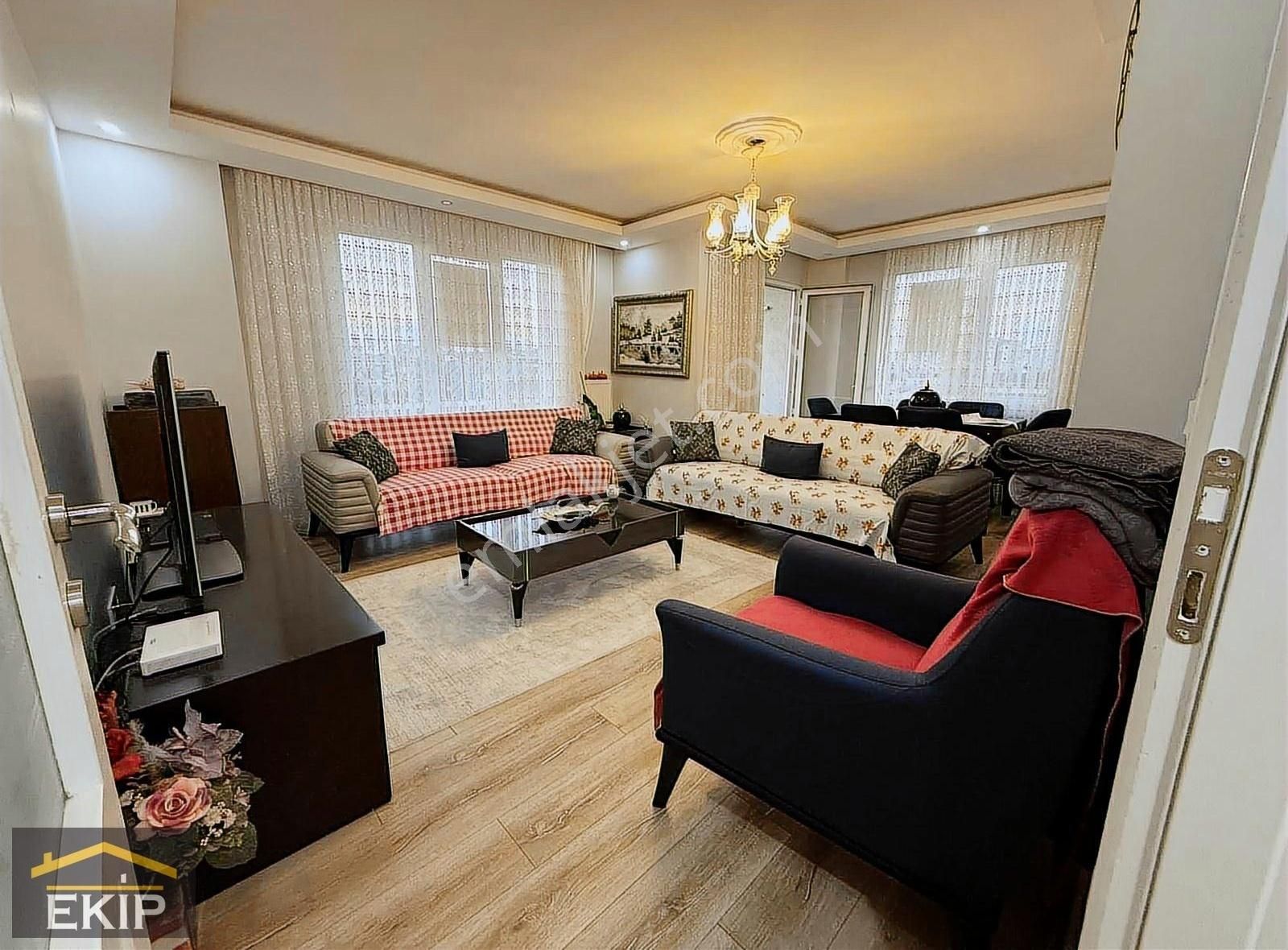 Ekip Gayrimenkul'den Mehmet Aktif Mahallesinde 135 M2arakat 3+1 - Görsel 7