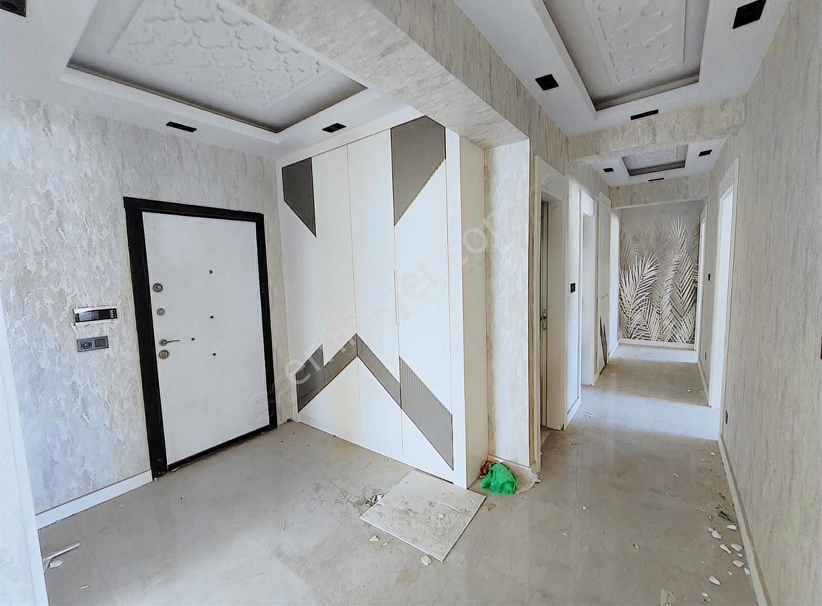 Seyran Emlak'tan Merkezi Konumda Fırsat 3.5+1 Daire - Görsel 3