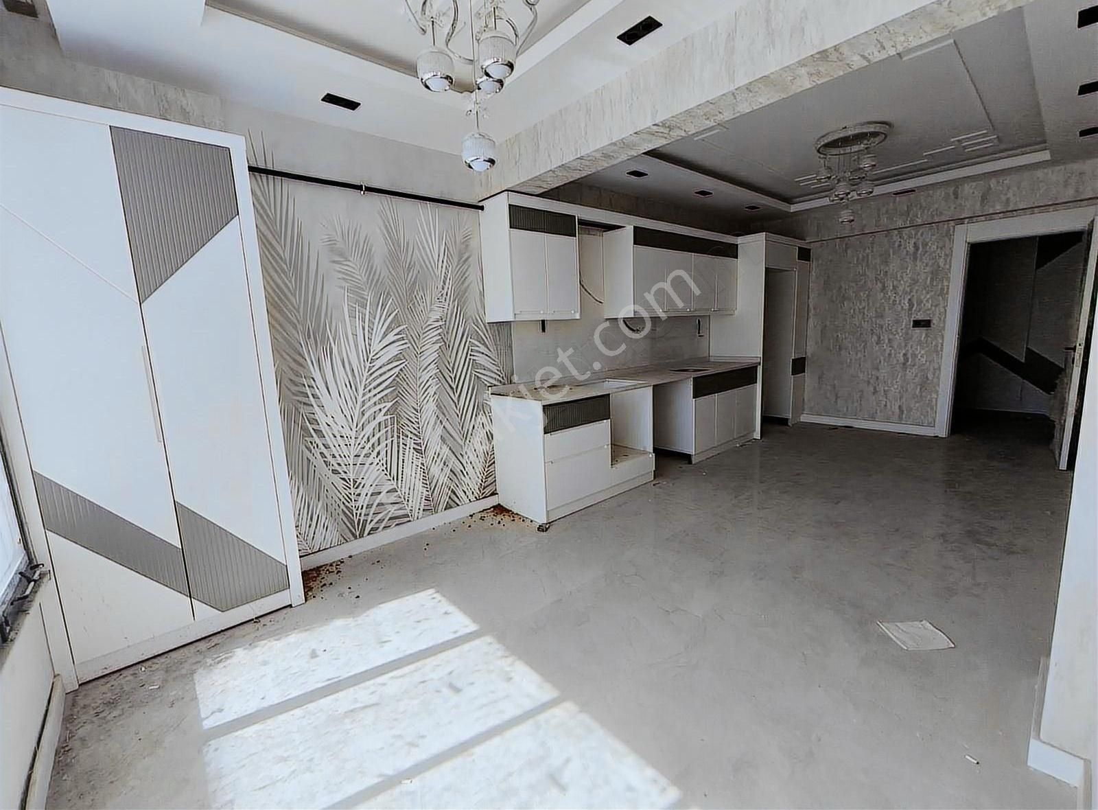 Seyran Emlak'tan Merkezi Konumda Fırsat 3.5+1 Daire - Görsel 12