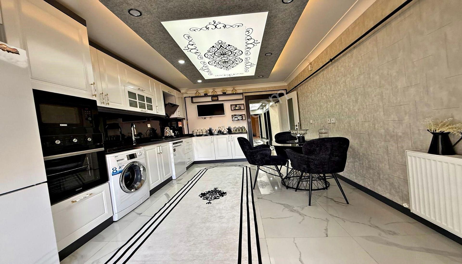 Ovacık Düzlükte Pazar Yeri Yakını 4+1 (cadde Üzeri Yeni Bina) - Görsel 29