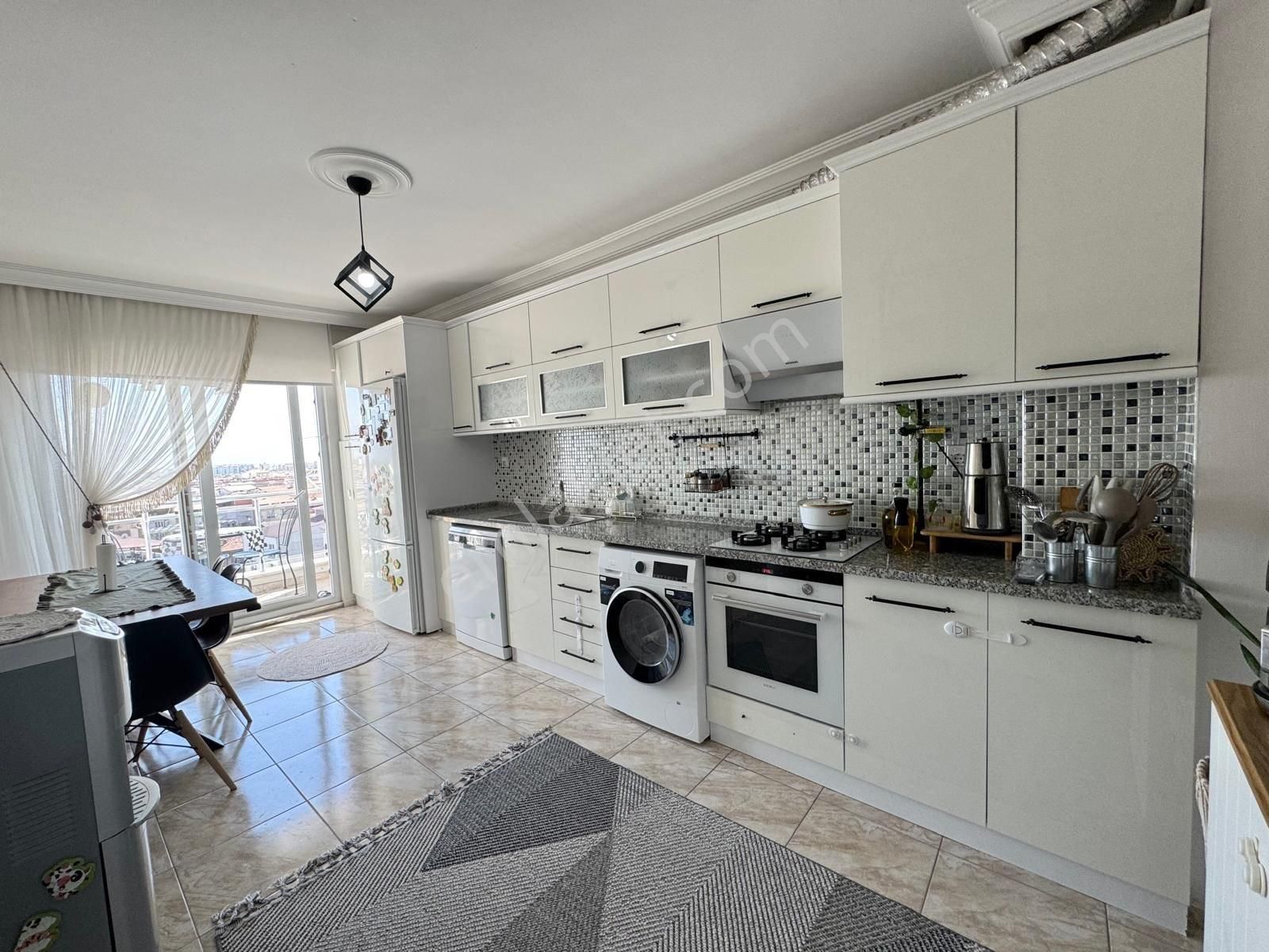 Çarşı Merkezde Satılık 2+1 Lüks Daire - Görsel 12