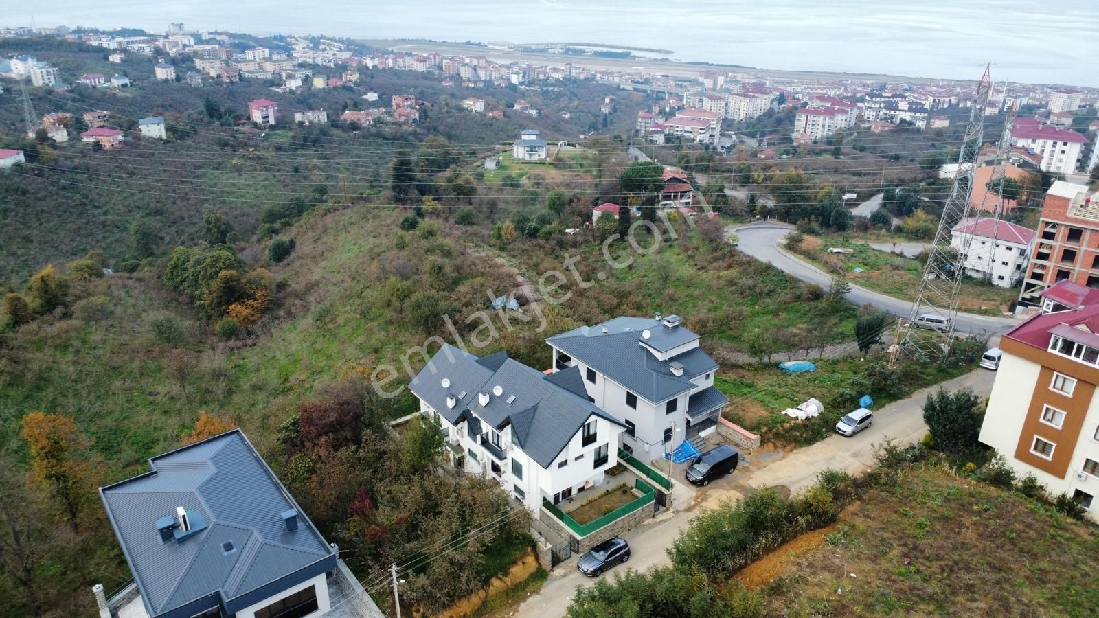 Trabzon'da Kiralık Havuzlu Villa (1 Haziran Çıkışlı) - Görsel 33