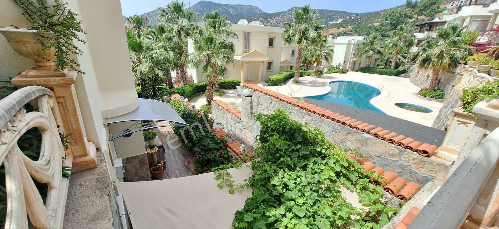 Konacık'ta Satılık 2+1,çift Banyolu, Geniş Verandalı, Bahçeli, Dubleks Konut. - Görsel 13