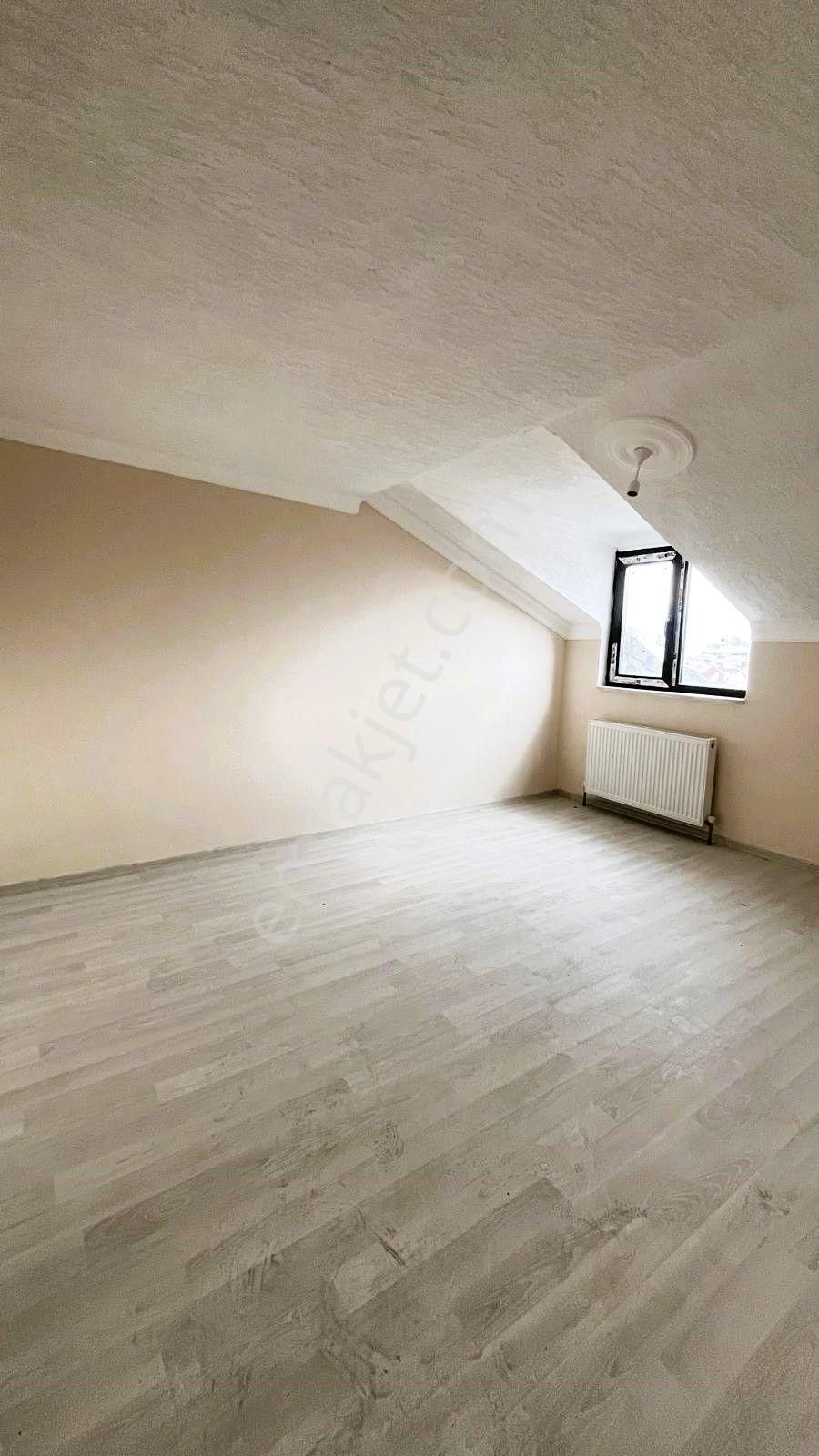 İnegöl'de 7+1 Fırsat Sıfır Satılık Dubleks Daire - Görsel 19