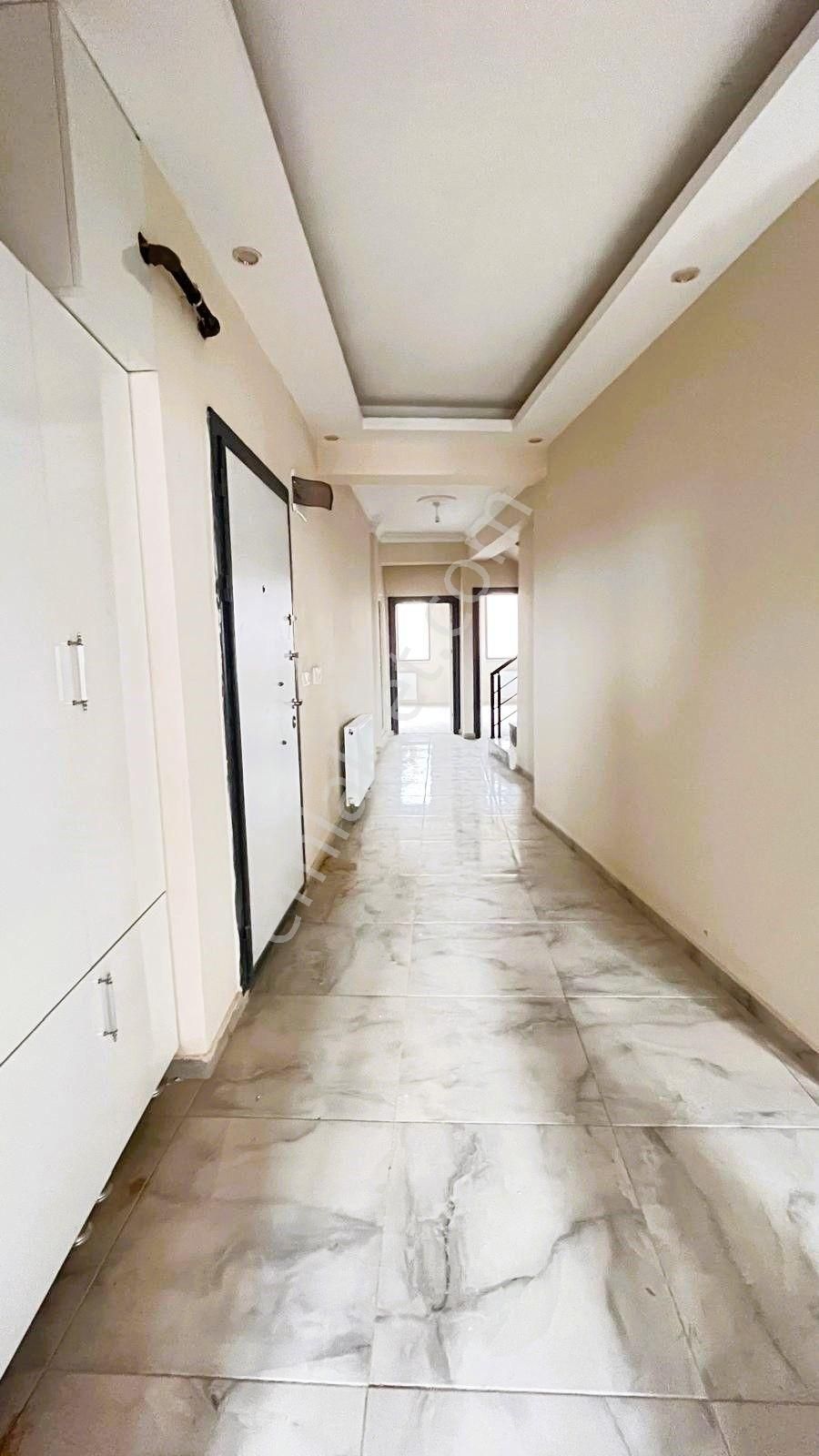 İnegöl'de 7+1 Fırsat Sıfır Satılık Dubleks Daire - Görsel 2