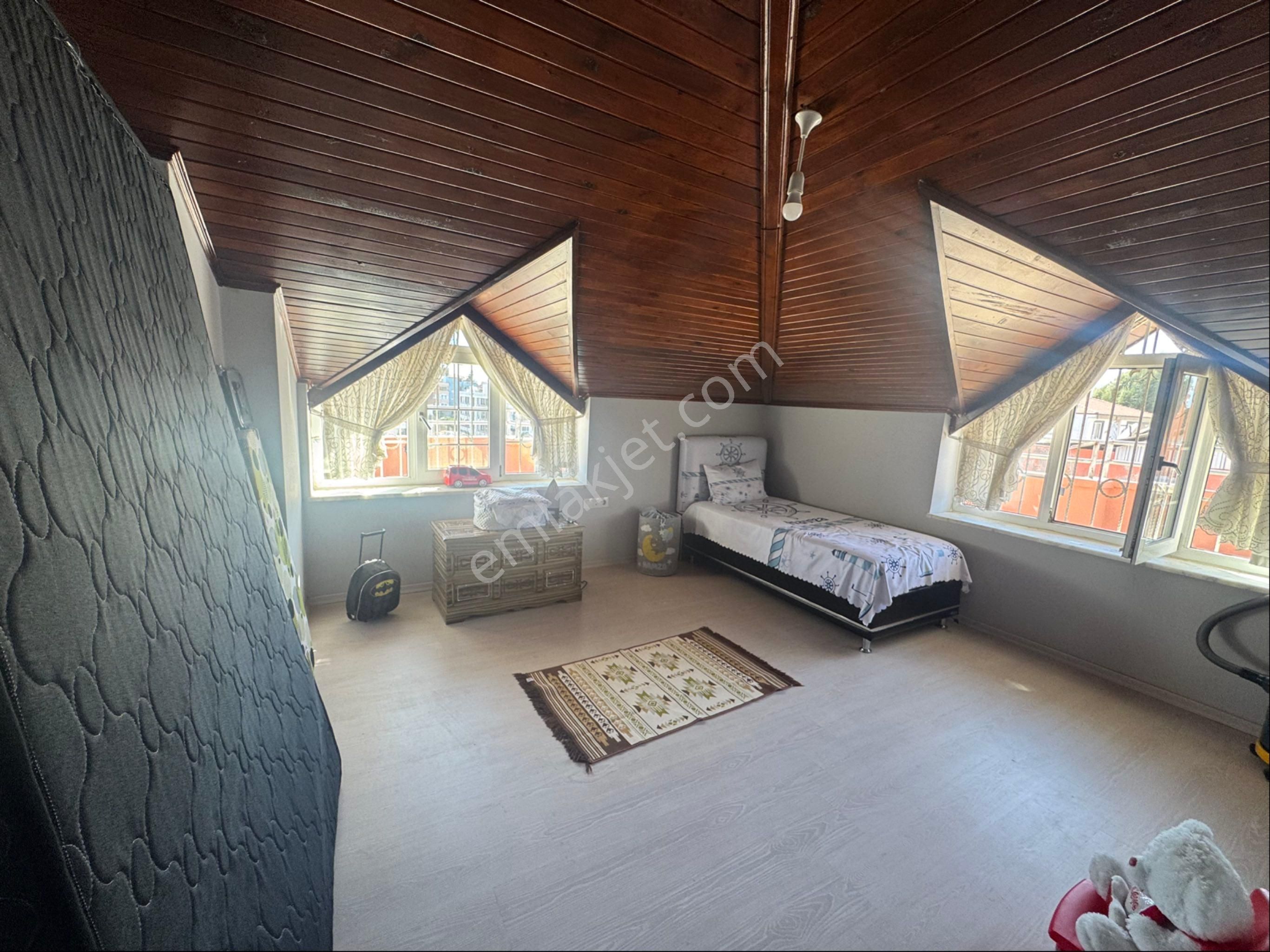 Günel Emlaktan Satılıkçatı Dubleks Daire - Görsel 13