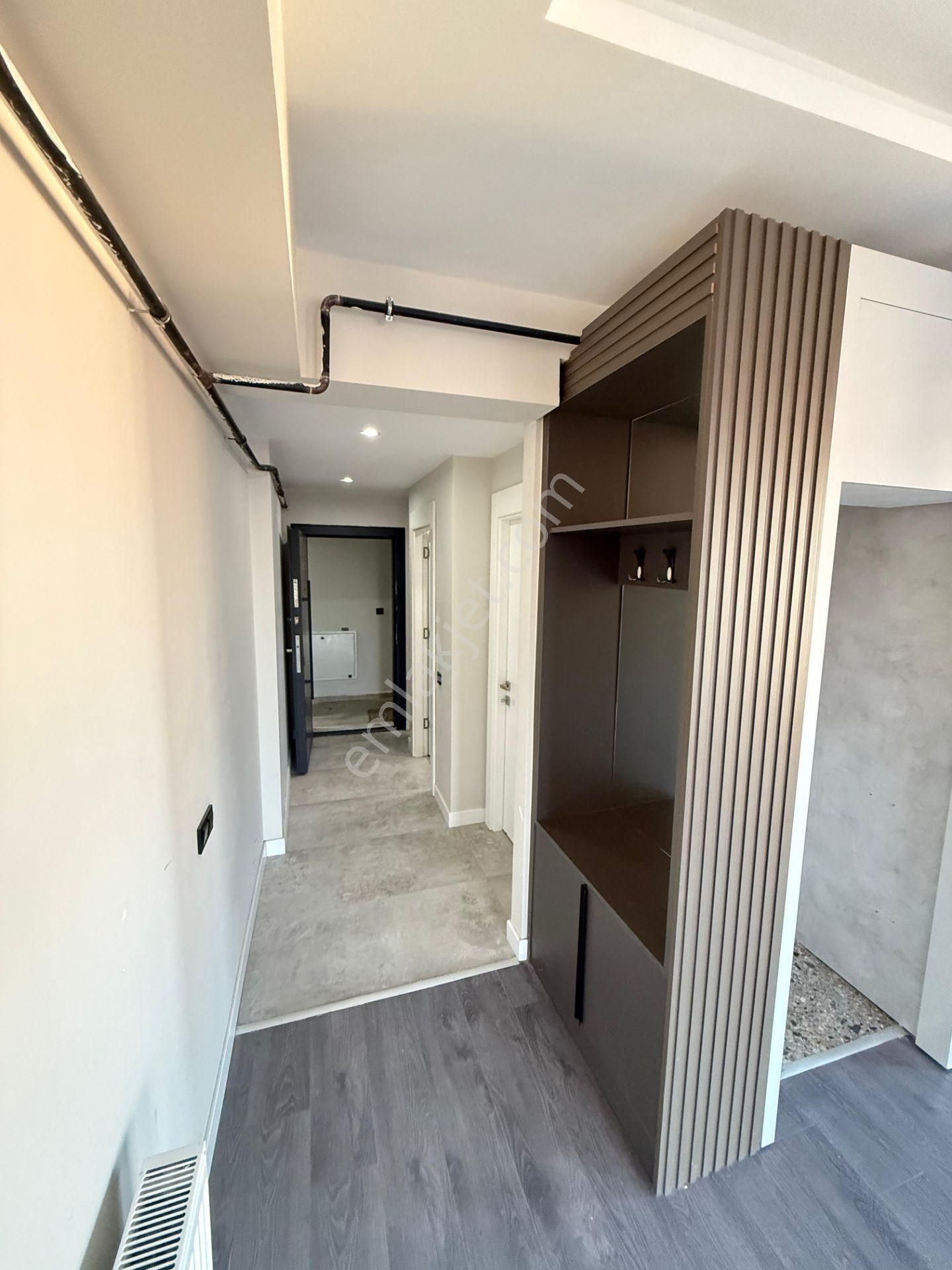 Tece Deniz Mah. De Havuzlu Çift Cepheli Geniş 1+1 Kiralık Daire - Görsel 7