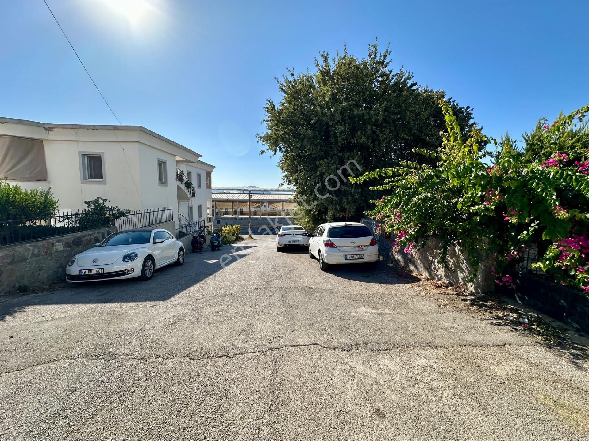 Bodrum Turgutreis'te Deniz Manzaralı Tertemiz 3+1 Daire - Görsel 2