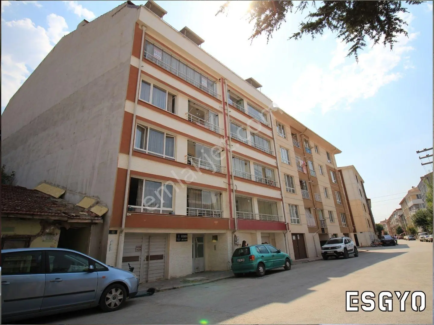 Esgyo'dan Fatih Mh Yusuf Uslu Parkı Yanı 5+2 Dubleks Daire - Görsel 2