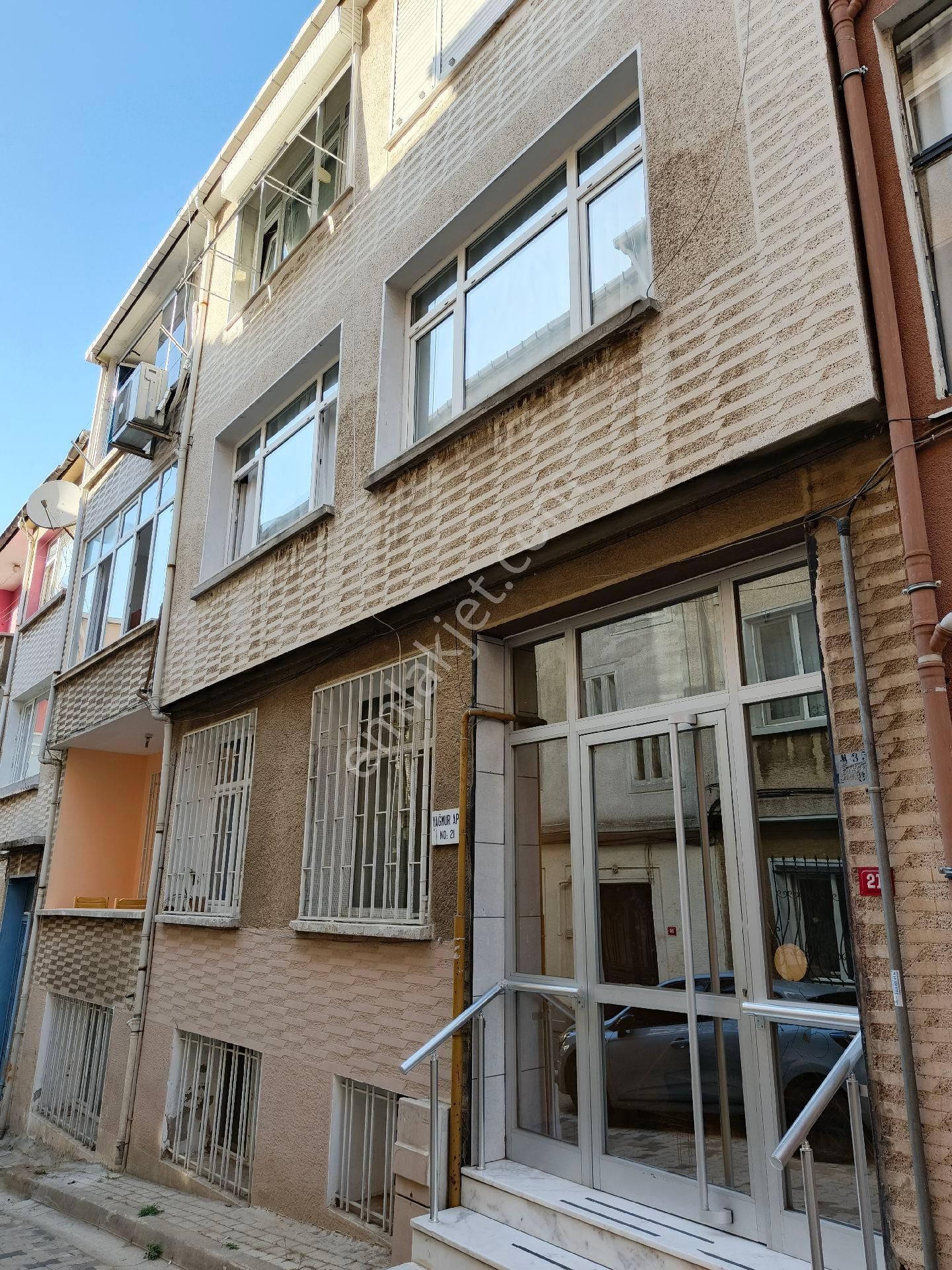 3+1 2 Kat Üsküdar Zeynep Kamil'de Satılık Daire - Görsel 10