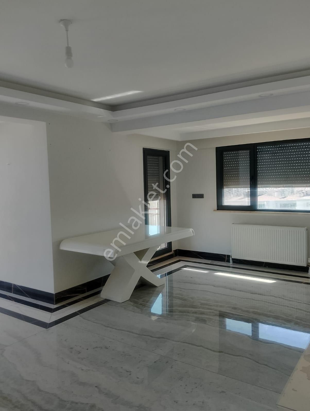 Karşıyaka’nın Zübeydehanım Mah.üzeyiroğlu Royal Resıdence Farklı Döşemesi İle Satılıktır - Görsel 16